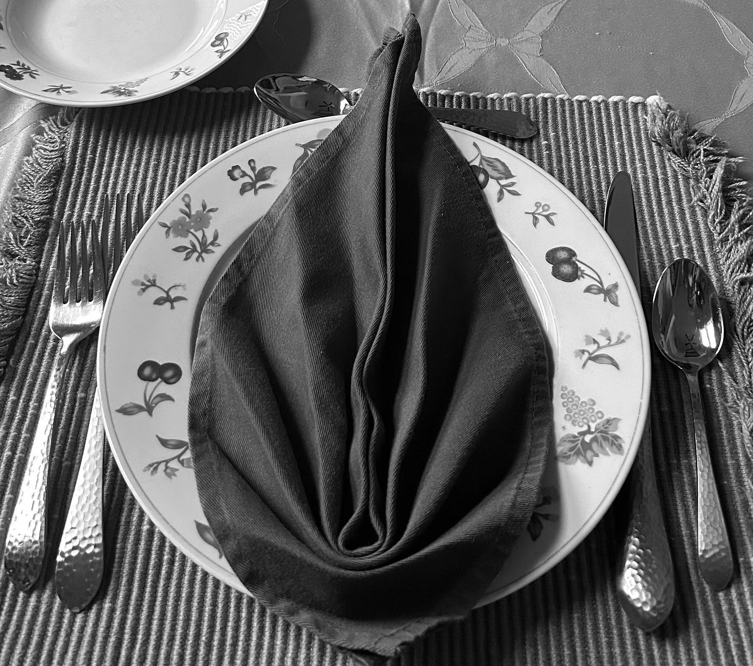 Leaf Napkin Fold