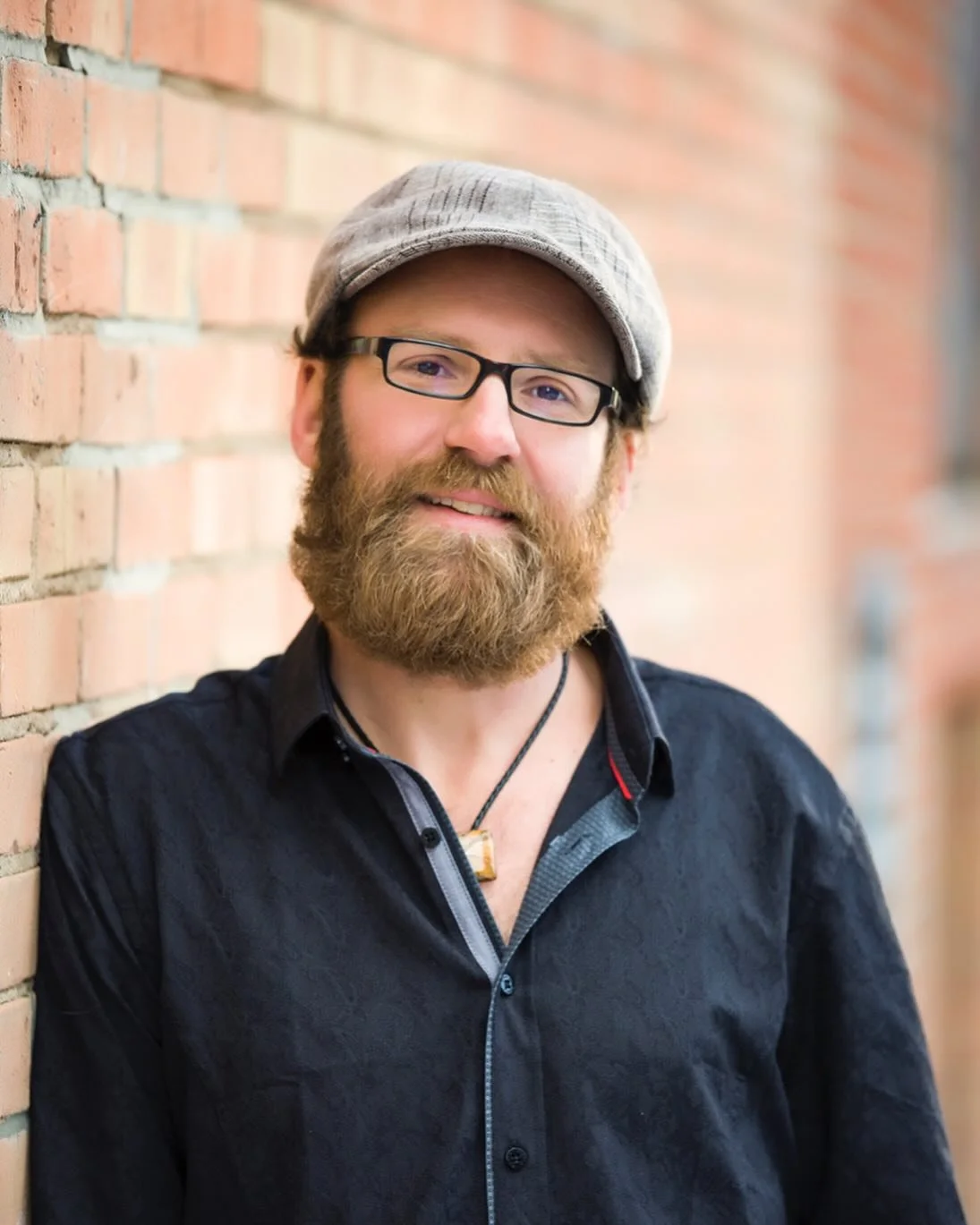 Songwriter Showcase Musician Highlight!

Come over to the Old Wilson Schoolhouse TONIGHT, Friday, March 13th at 6PM to hear Michael Batdorf! This free community event is brought to you by @visitjacksonhole @wyomingartscouncil @oldwilsonschoolhouse @e