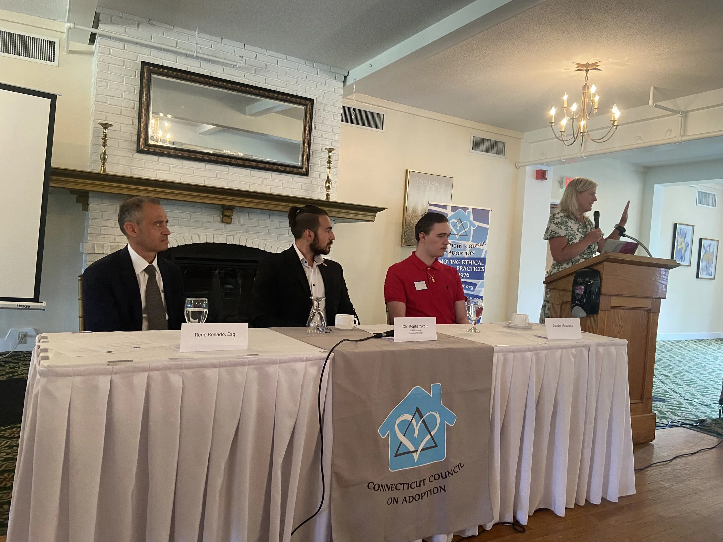  Barb Clark with panelists 
