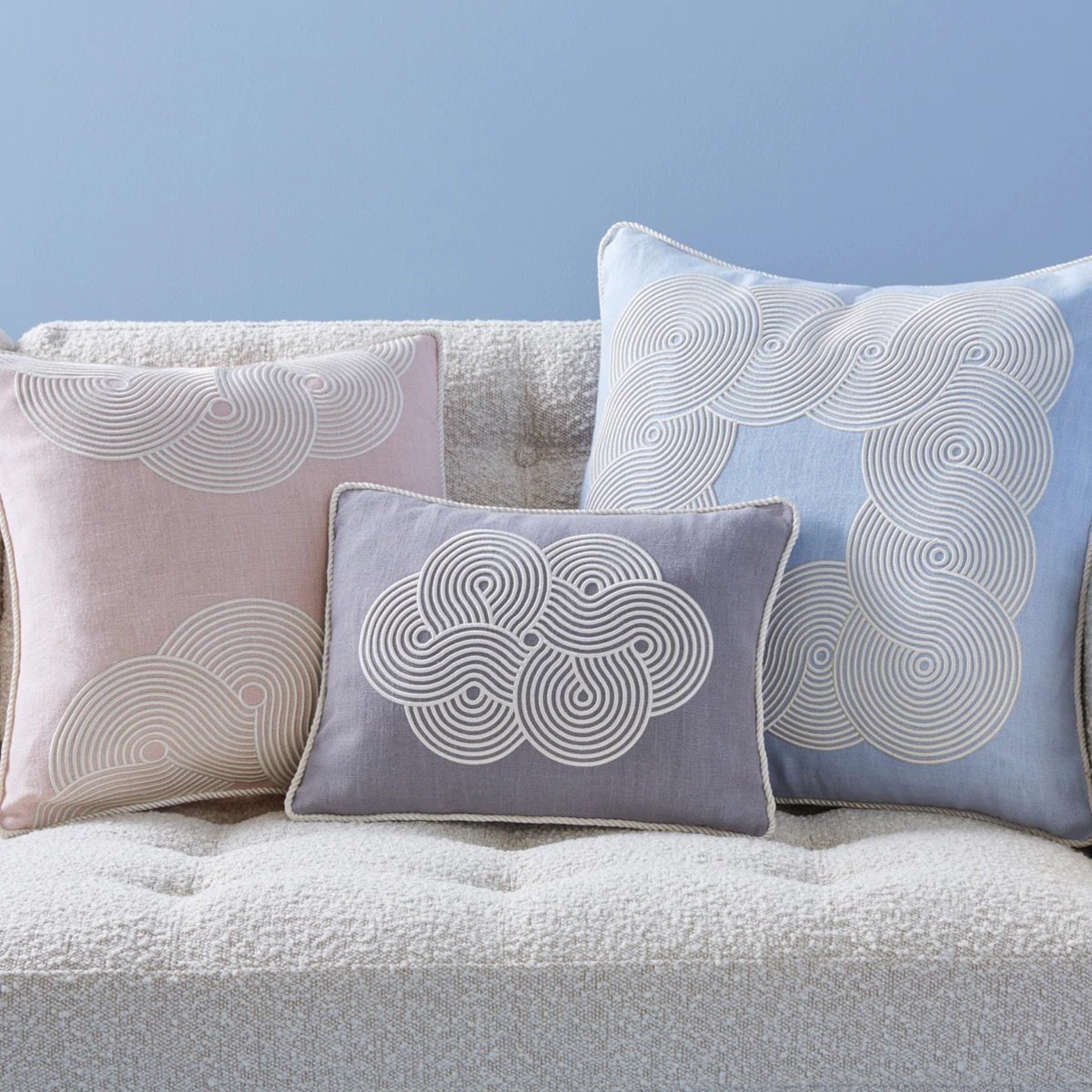 SP22_pompidou_pillows_37bbb14e-1be6-4c4f-88e8-c5aedbcb3a23_x1200.jpg