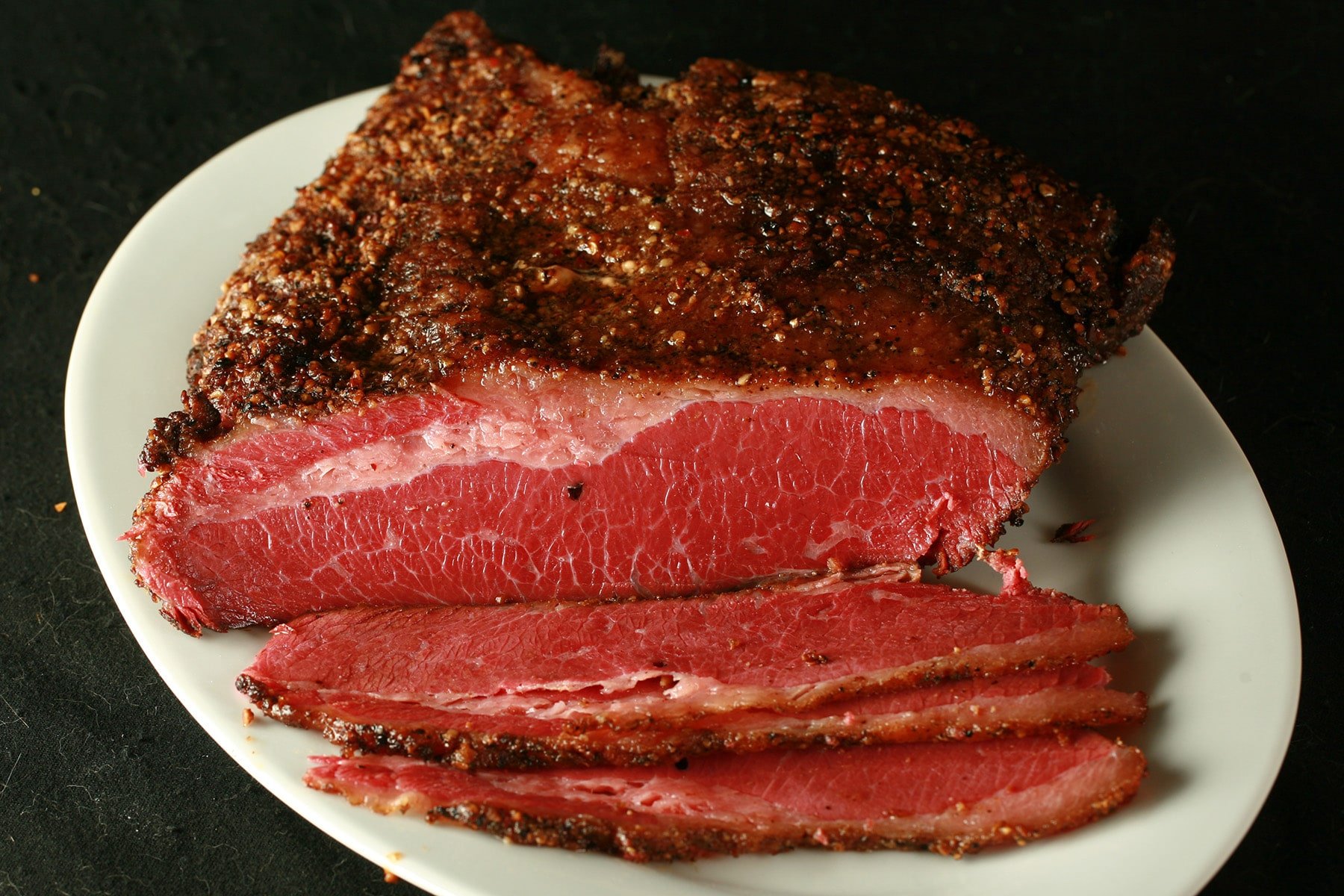 Montreal-Smoked-Meat-4.jpg