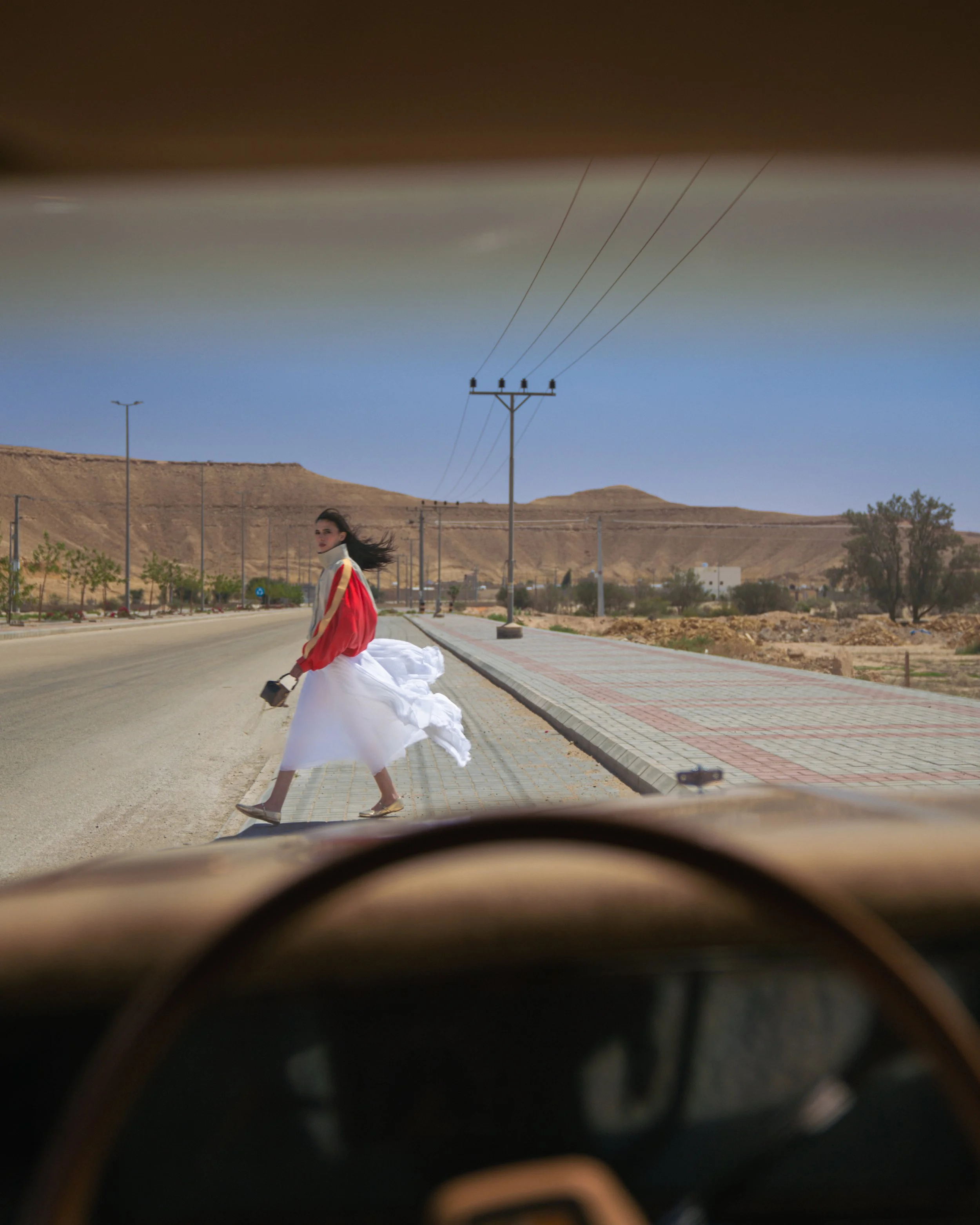 2nd_LV_final (car 2).jpg