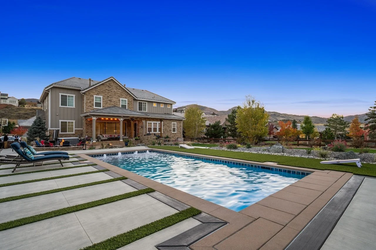 pool contractor