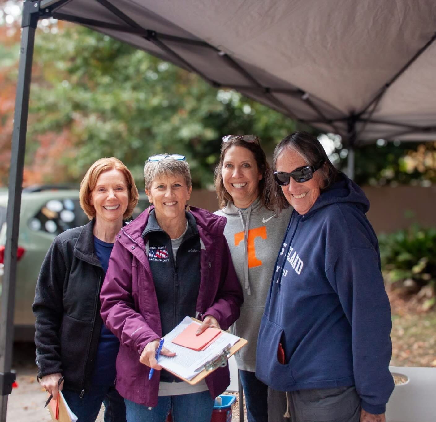 Volunteer with us! We are shifting operations to drive-thru only in June for our expansion, but we still need your help! There&rsquo;s plenty to do every morning: packing bags, stocking shelves, working the drive-thru &amp; some good old fashioned ma