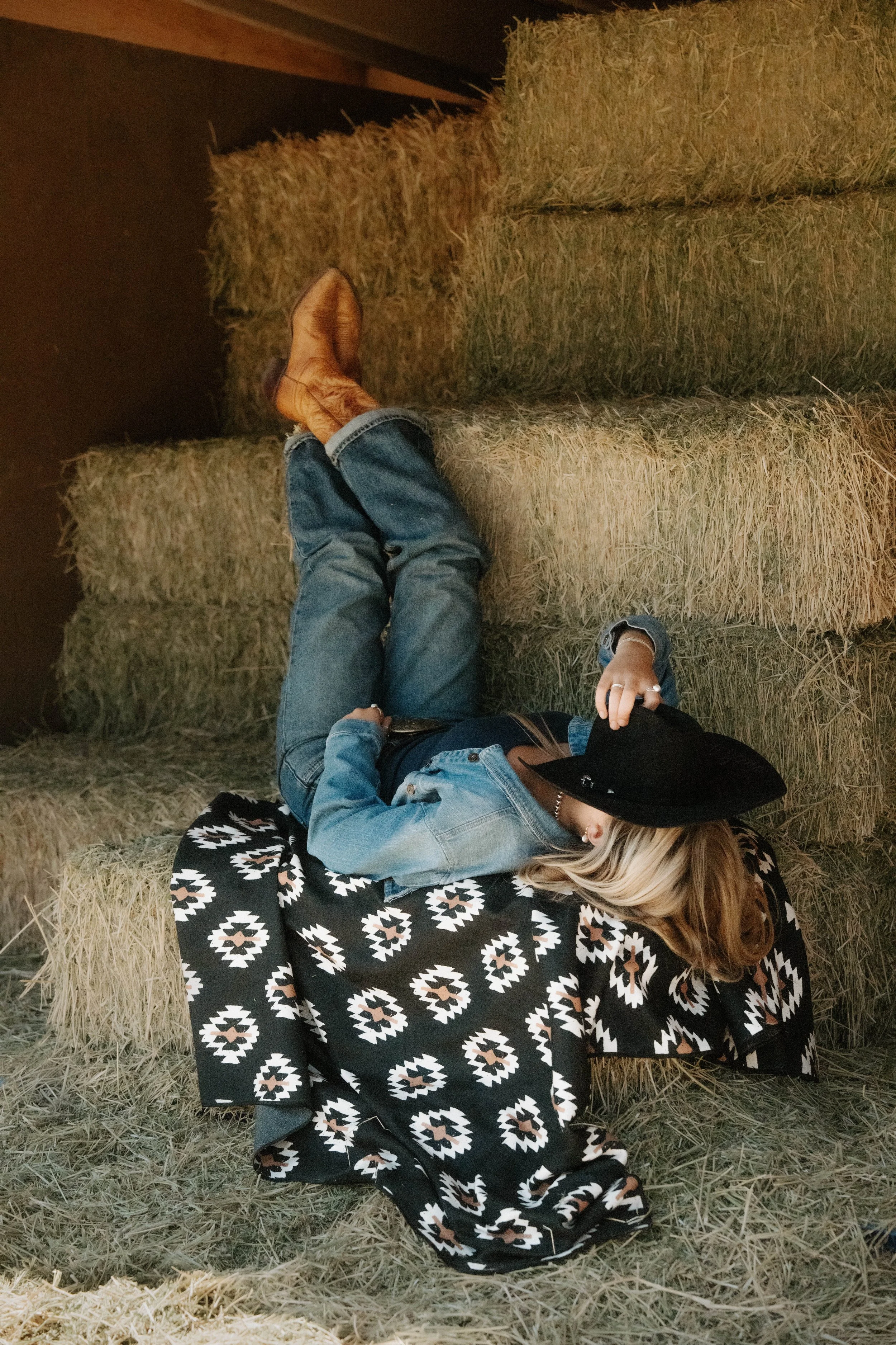 Western Shoot-197.jpg