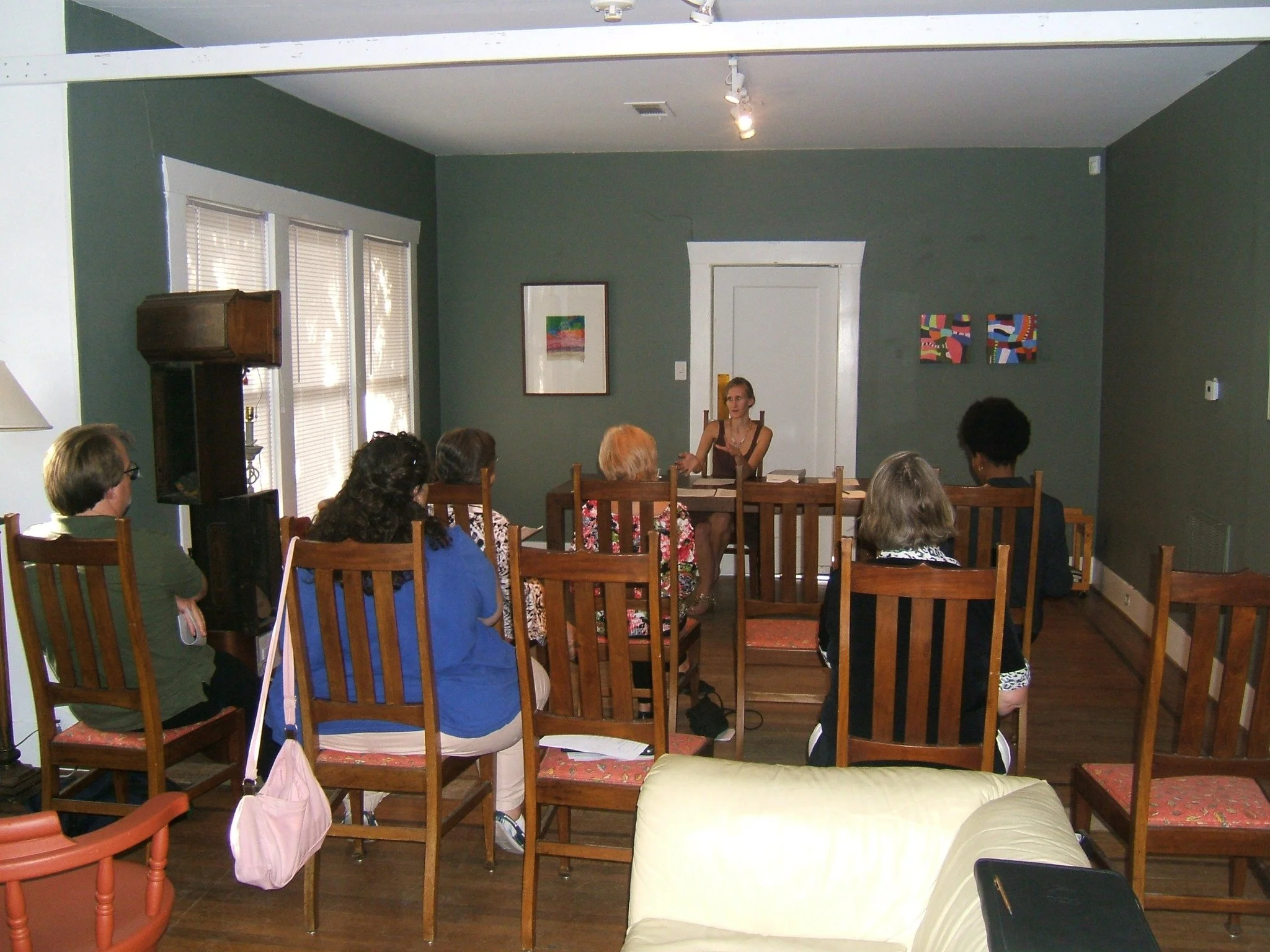 Throwing it back to 2011, when we were based in Houston and would host events in the little house that TALA called home. 💙 

Today, TALA serves over 2,000 people a year through our in-person and virtual free educational events.