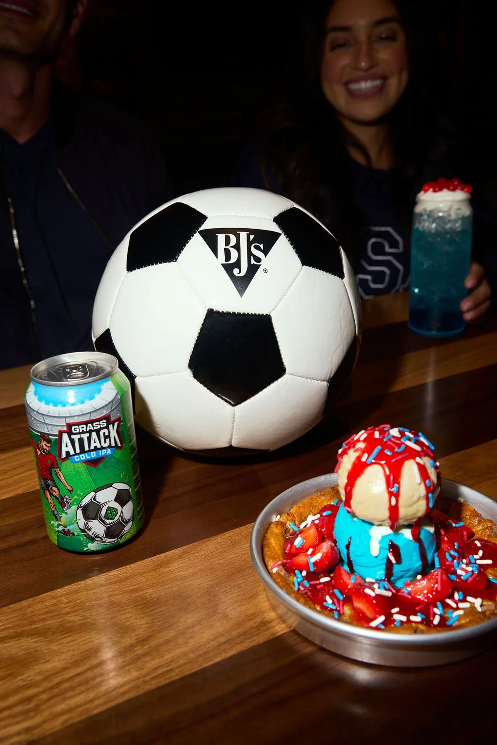 World_Cup_Lifestyle_1220.jpg
