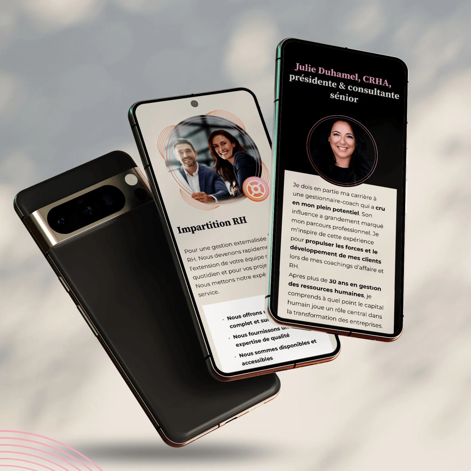 Valerie-Hanson-Designer-Graphique-Julie-Duhamel-Site-web-mockup-mobile-tiny.jpg