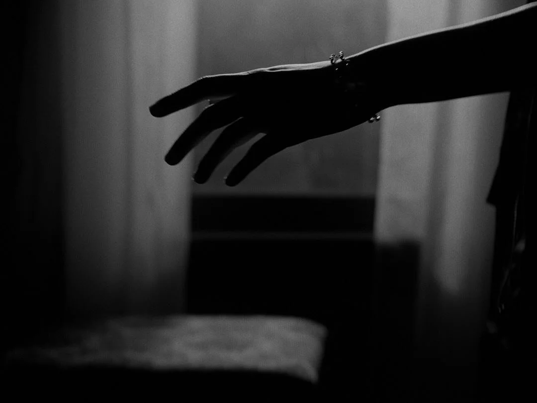 Presenting my completed 1st Year Visual Essay at AFI Conservatory, &lsquo;The Screen&rsquo;! An exercise in poetic visual storytelling, and this film had some challenging rules! Done with one roll of Kodak 5222 film stock; singular takes only for eac