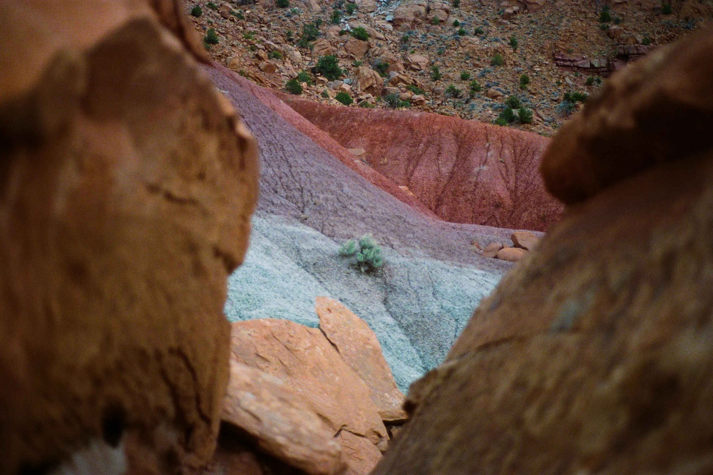 Last month&rsquo;s road trip around the Southwest. From Ghost Ranch where Georgia O&rsquo;Keefe spent many years painting, to Sedona&rsquo;s Chapel of the Holy Cross nestled into the red rocks, and finally Taos, where the Earth literally splits in tw