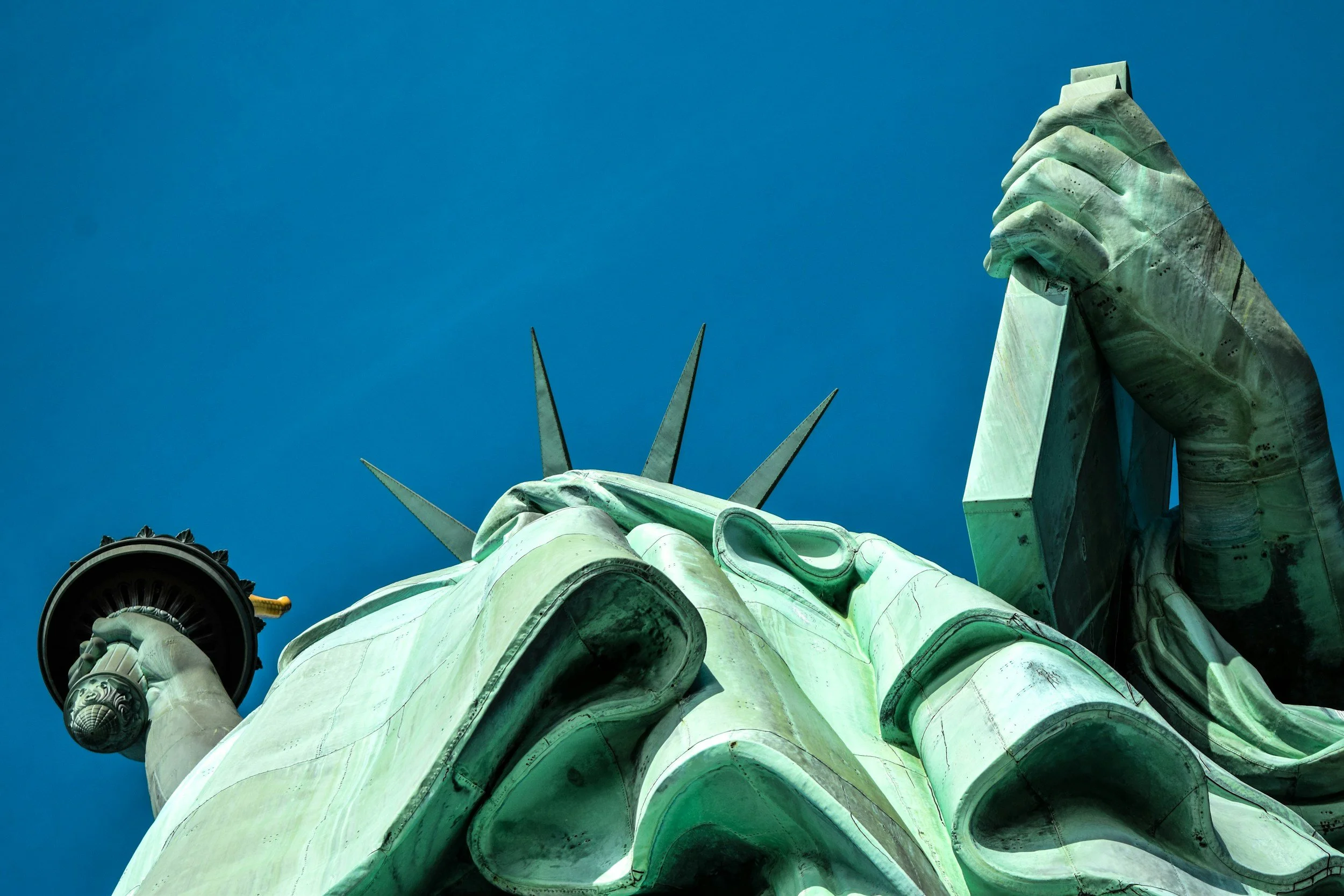 Mastering Large-Scale Events at National Landmarks: Permits, Layouts, and Logistics