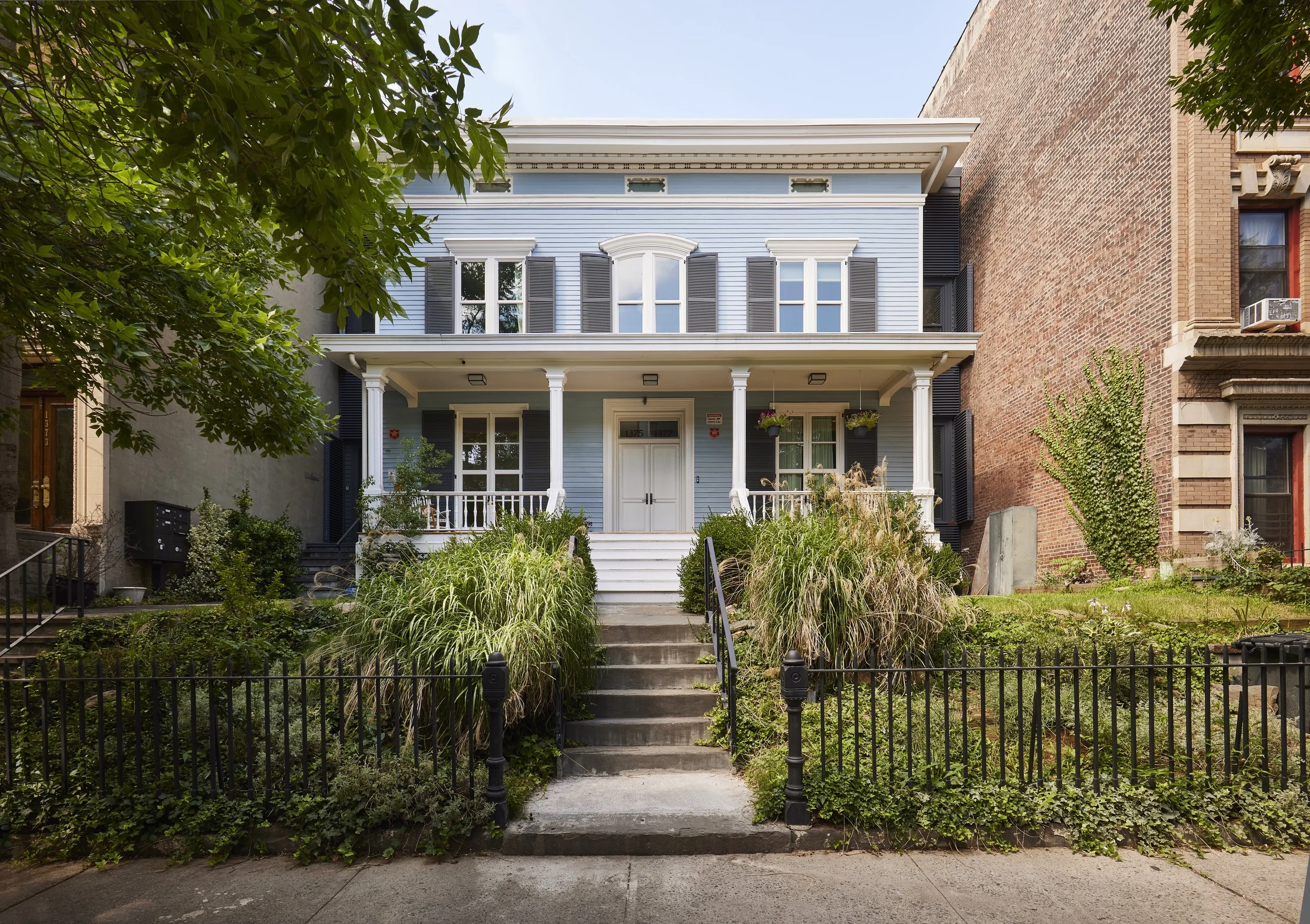 exterior_009.jpg