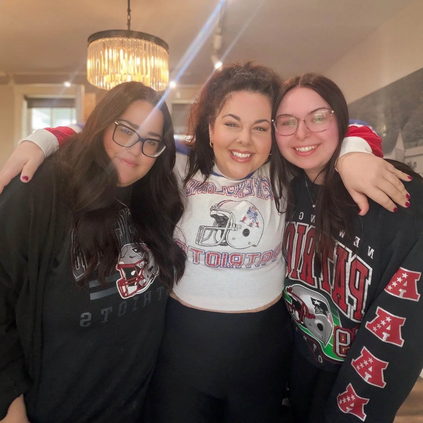 Ready for kickoff&hellip; after one more blowout 😌🏈