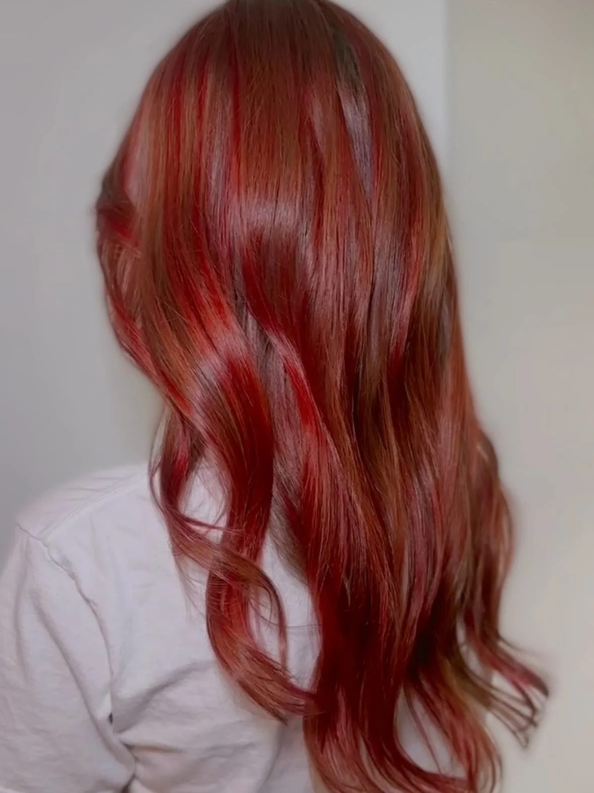 Little main character moment ❤️🍒
Soft waves + the dreamiest cherry red shine ✨ 

Color by Lorena! @lorena_bodymindspiritsalon 

Book anytime at spagroton.com

#redhair #cherryhair #hairinspo #grotonma