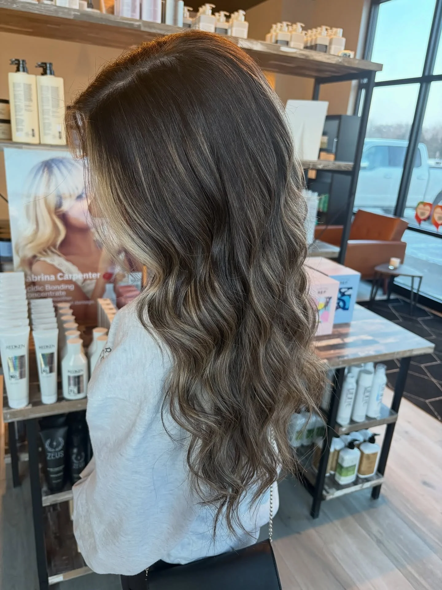 Loving this contrast. 

STYLIST : CAITLYN 

Book an appointment at cloud9salonanddayspa.com