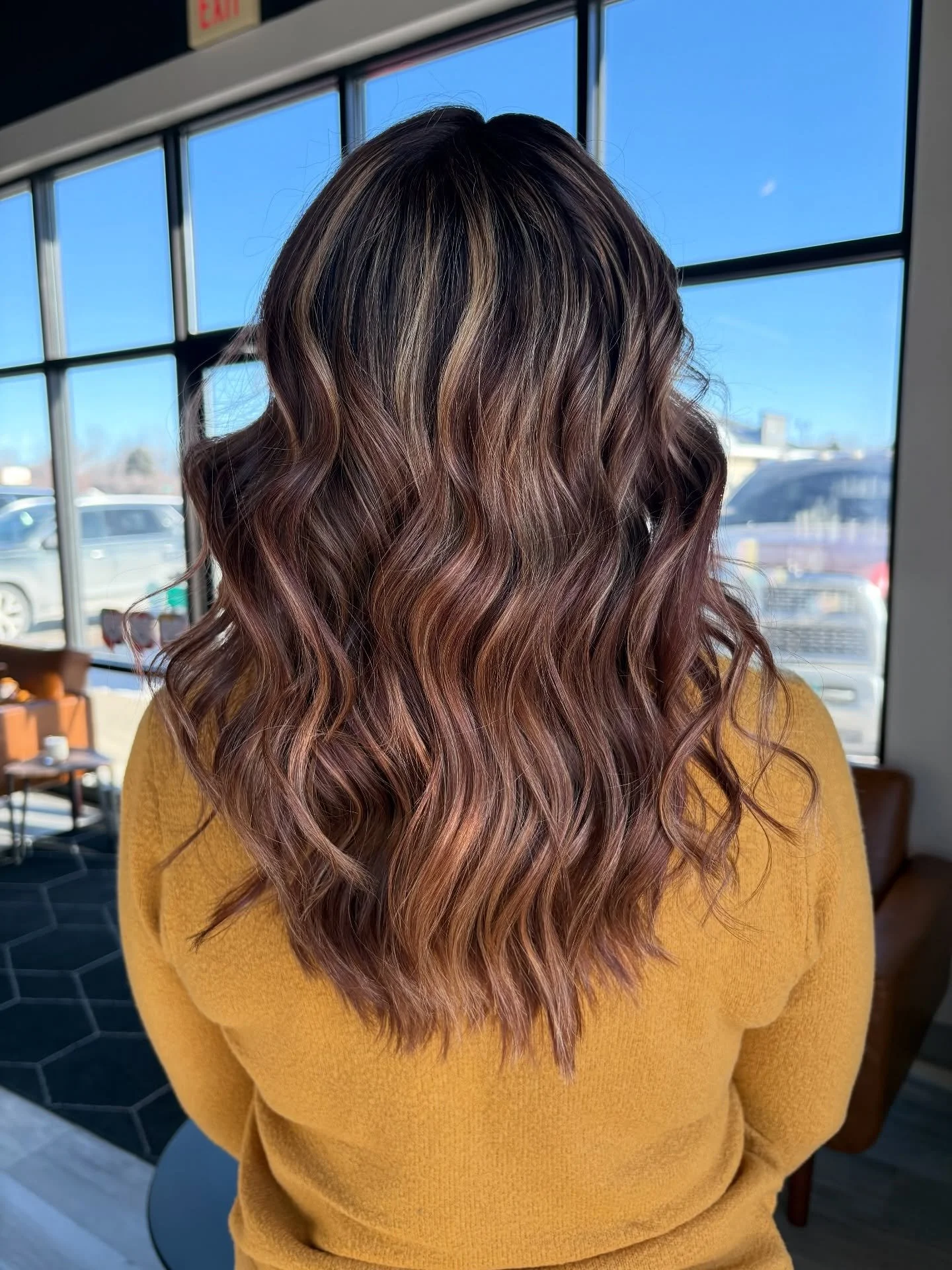 A little red makes everything better. 💋

STYLIST : CAITLYN 

Book an appointment at cloud9salonanddayspa.com