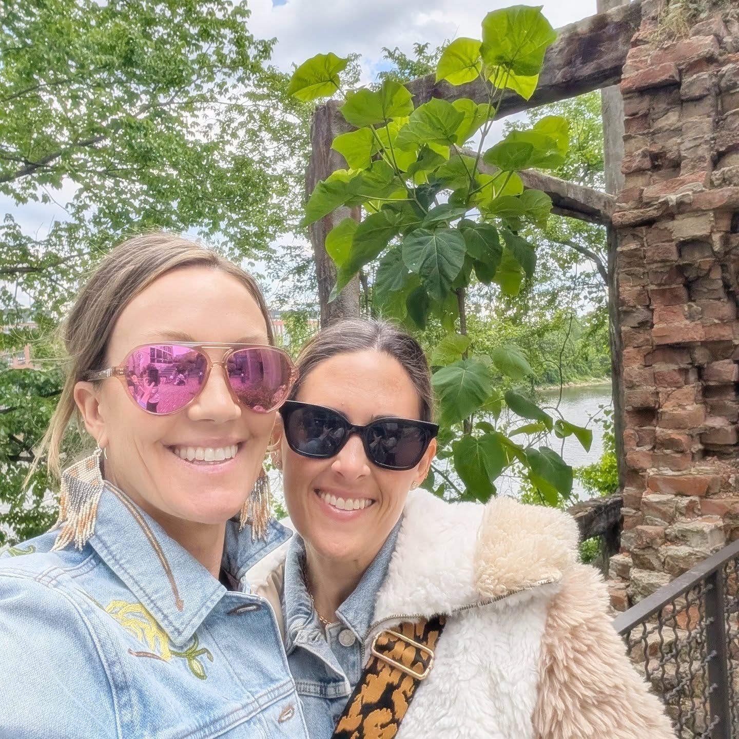 The Moms of Skinbeam wish you a Happy Mother's Day! ☀️🩷 (Typical mom move: one day late😝)