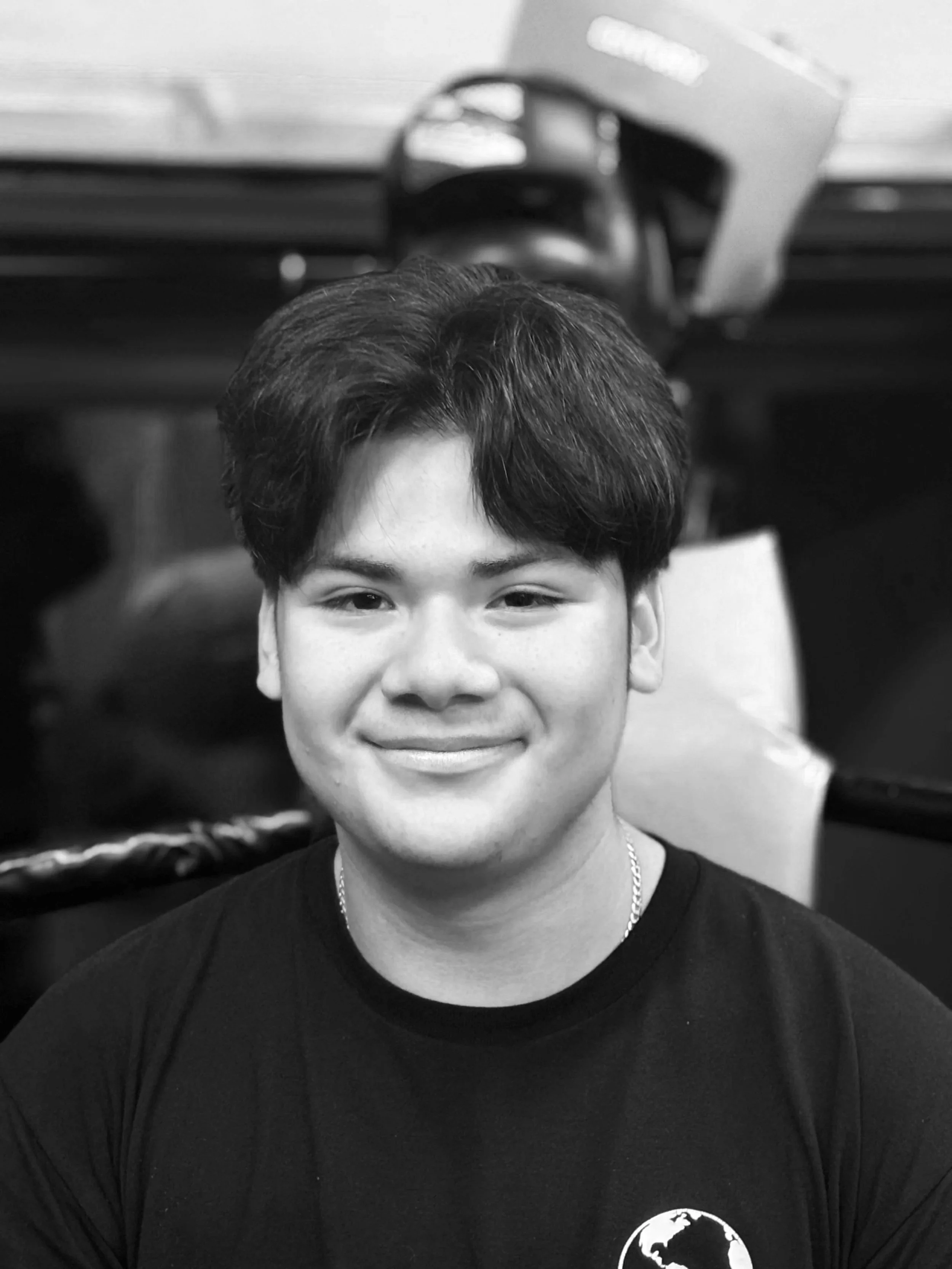 16 year old guy in gym