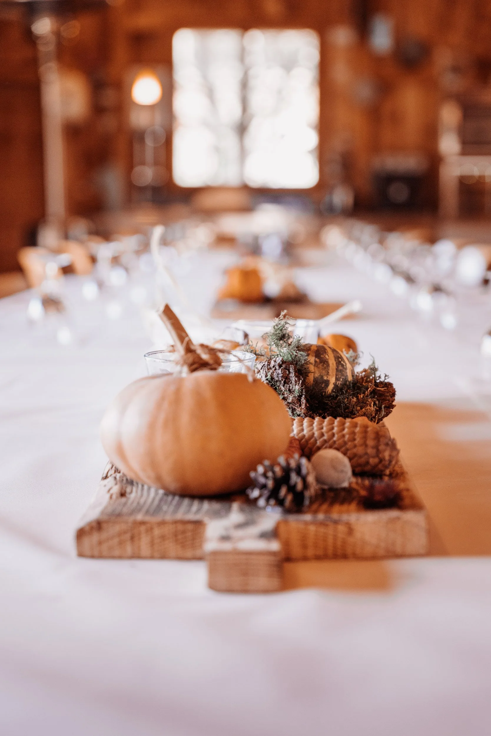 Details einer Berner Trachtenhochzeit