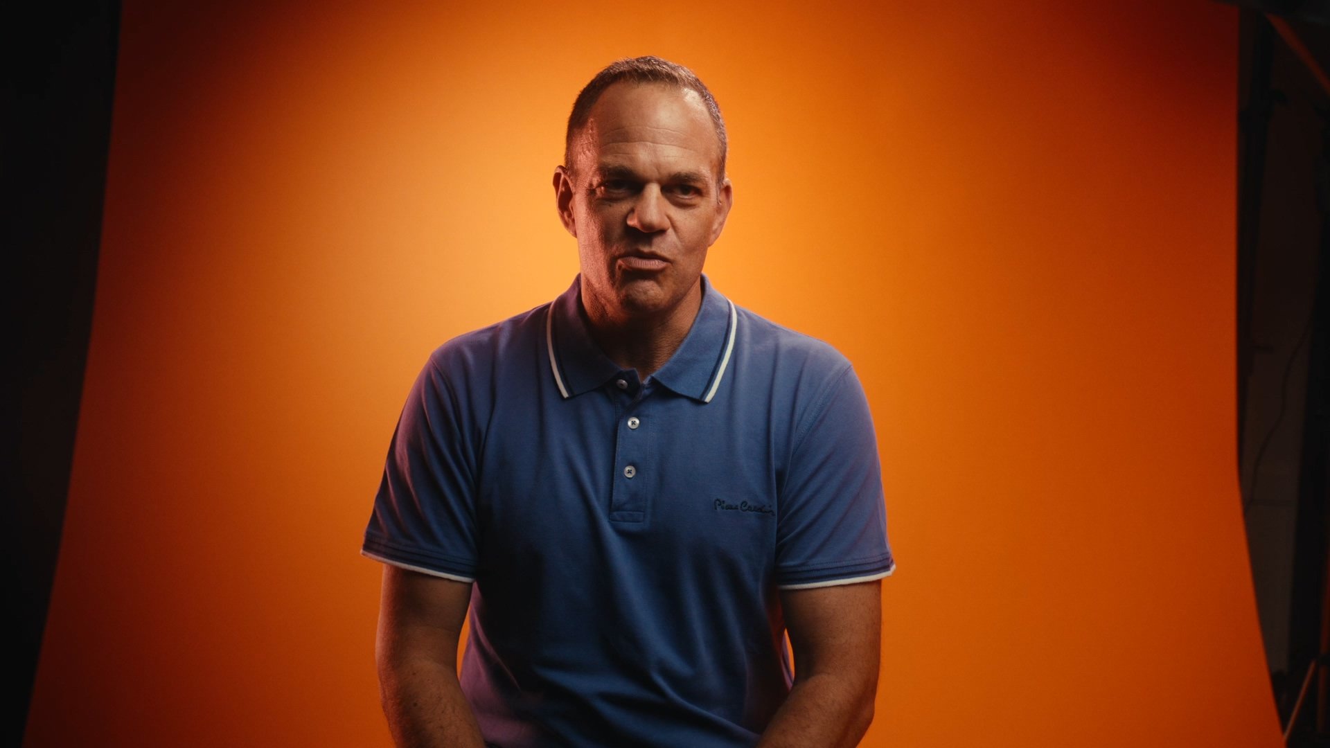 gil00090002.jpg