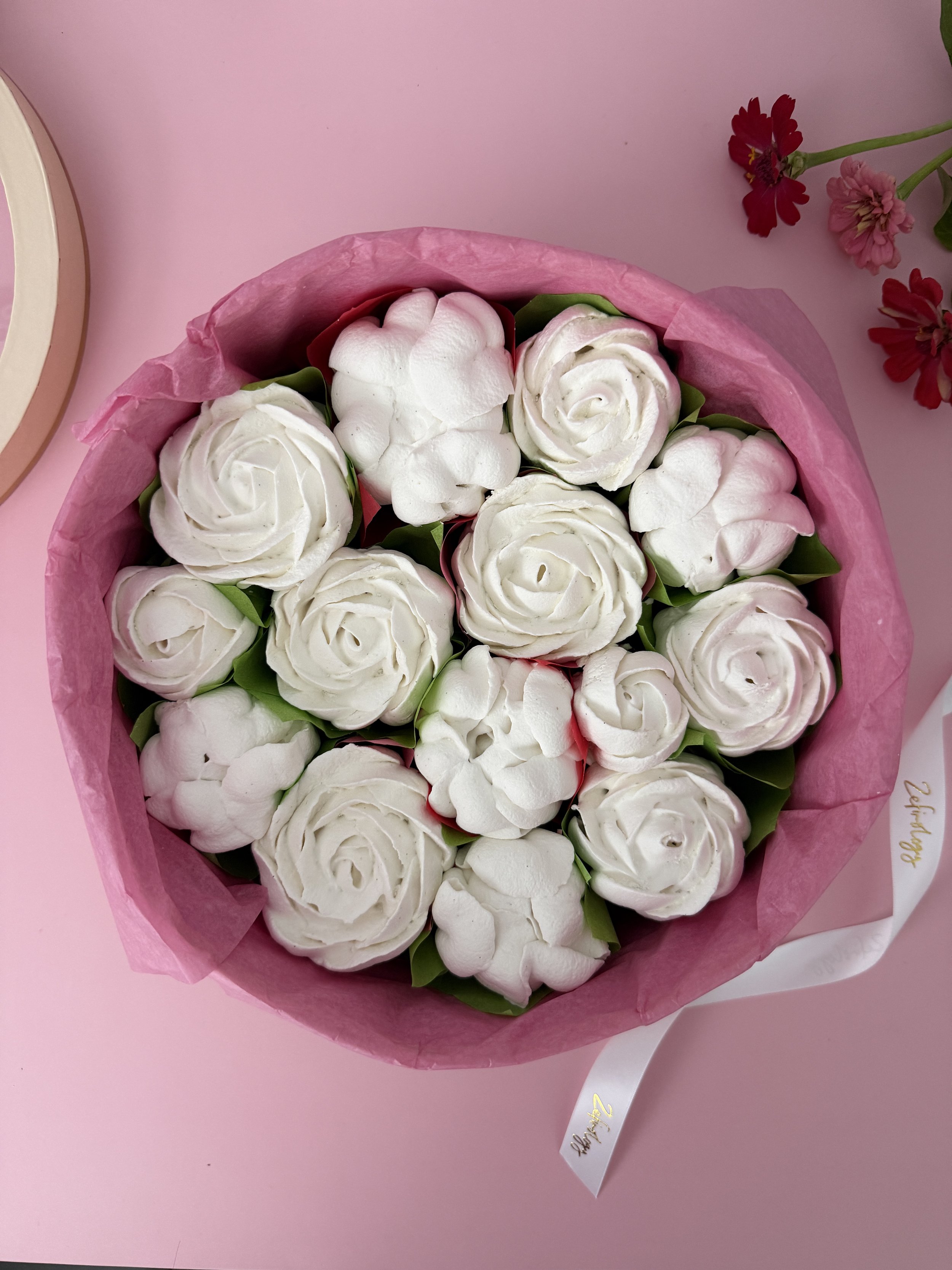 Vanilla Zefir Large bouquet Roses and Peonies.JPG