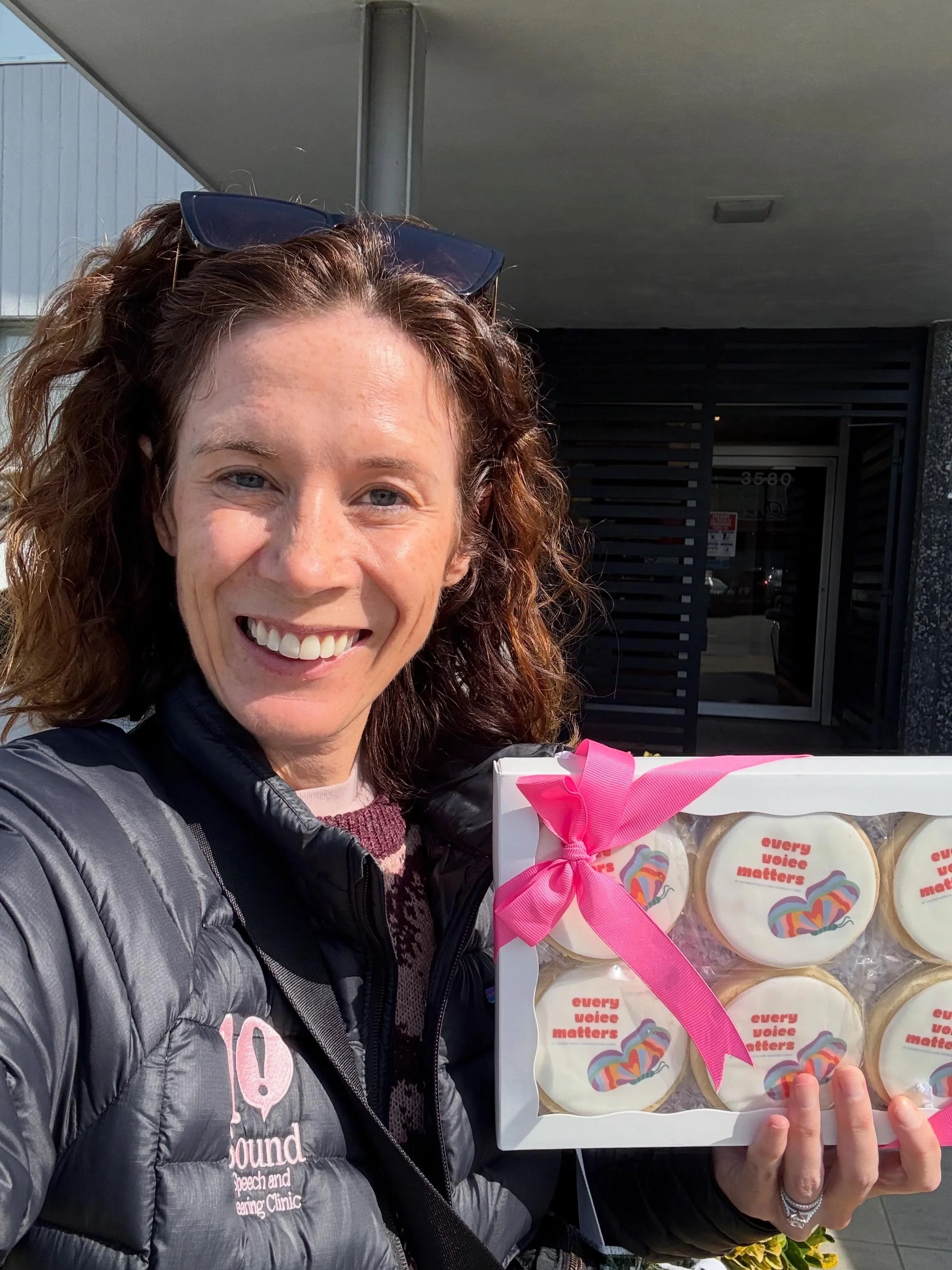 🦋 The best part about May? Fluttering around the city and delivering greetings with sweet treats to some of the clinics we love collaborating with!

#nationalspeechlanguagehearingmonth #soundshc