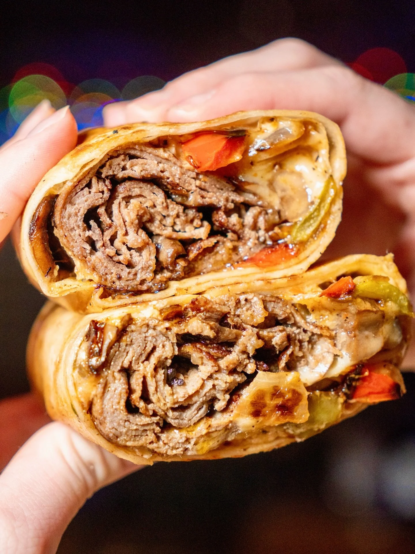 Have you tried our Philly Cheesesteak Wrap yet? 🌯 Tender strips of Beaman Ranch Akaushi ribeye, grilled onions, bell peppers, mushrooms, and melted provolone wrapped in a grilled flour tortilla and served with a side of creamy horseradish 
.
.
.
#da