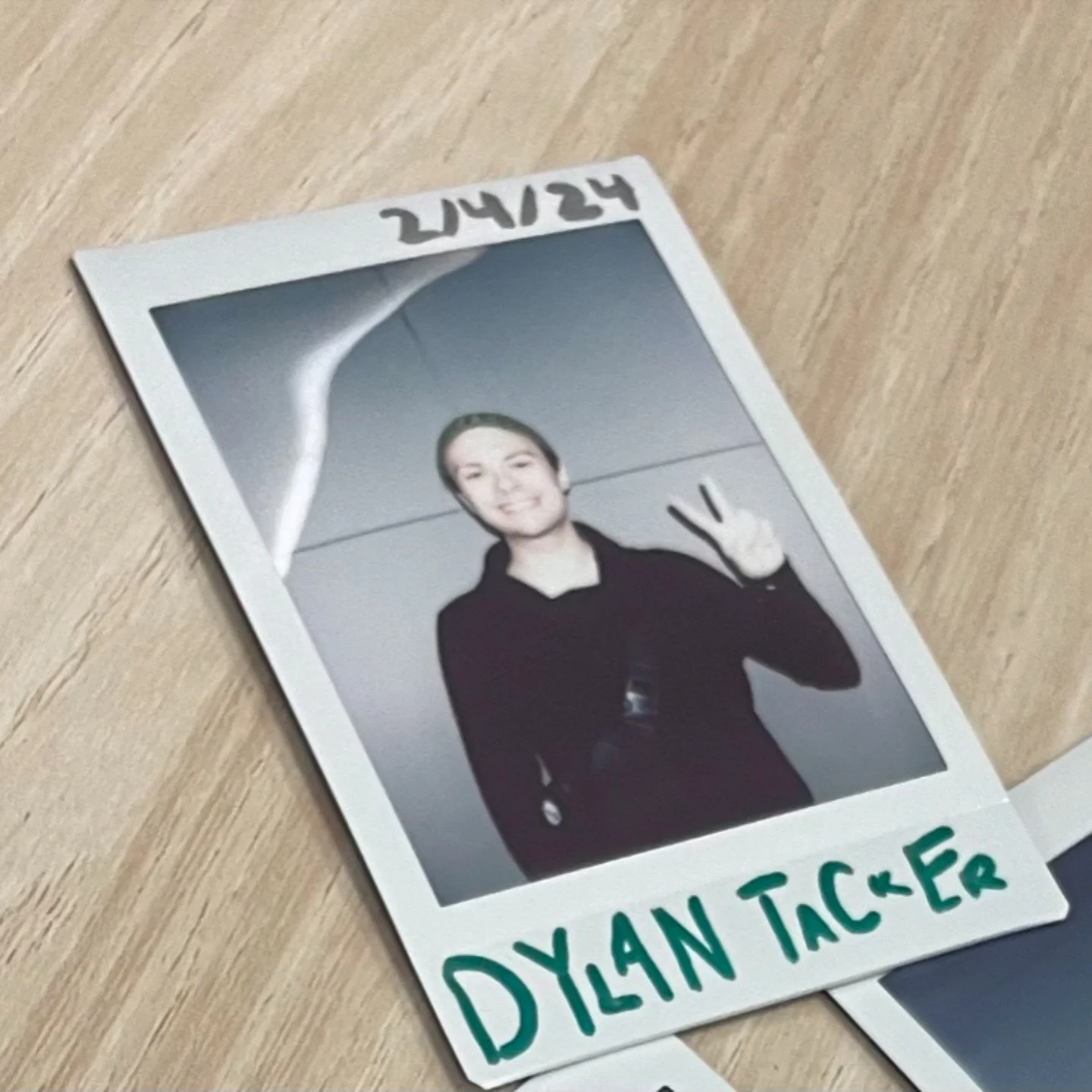 1 YEAR LIVING IN CHINA 🇨🇳 

1 year ago, on January 26th of 2024, I packed my life into a few suitcases and leapt forward into the great unknown. I had a vague idea of what waited for me, but I could never have guessed what life would have in store.