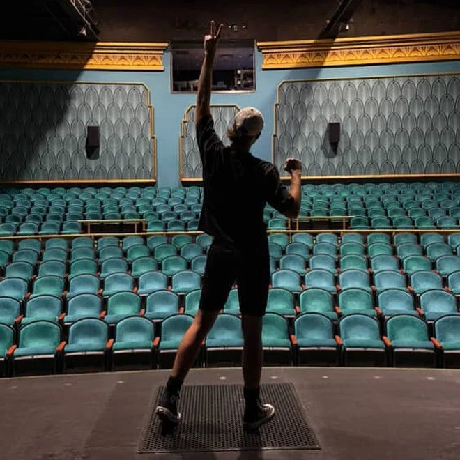 Xie xie, Beijing 🇨🇳

It&rsquo;s been a few weeks since I took my final bow at Universal Studios Beijing, and only a few days since I finally set my bags down in my apartment in New York. 19 glorious months of adventure and excitement over about 100