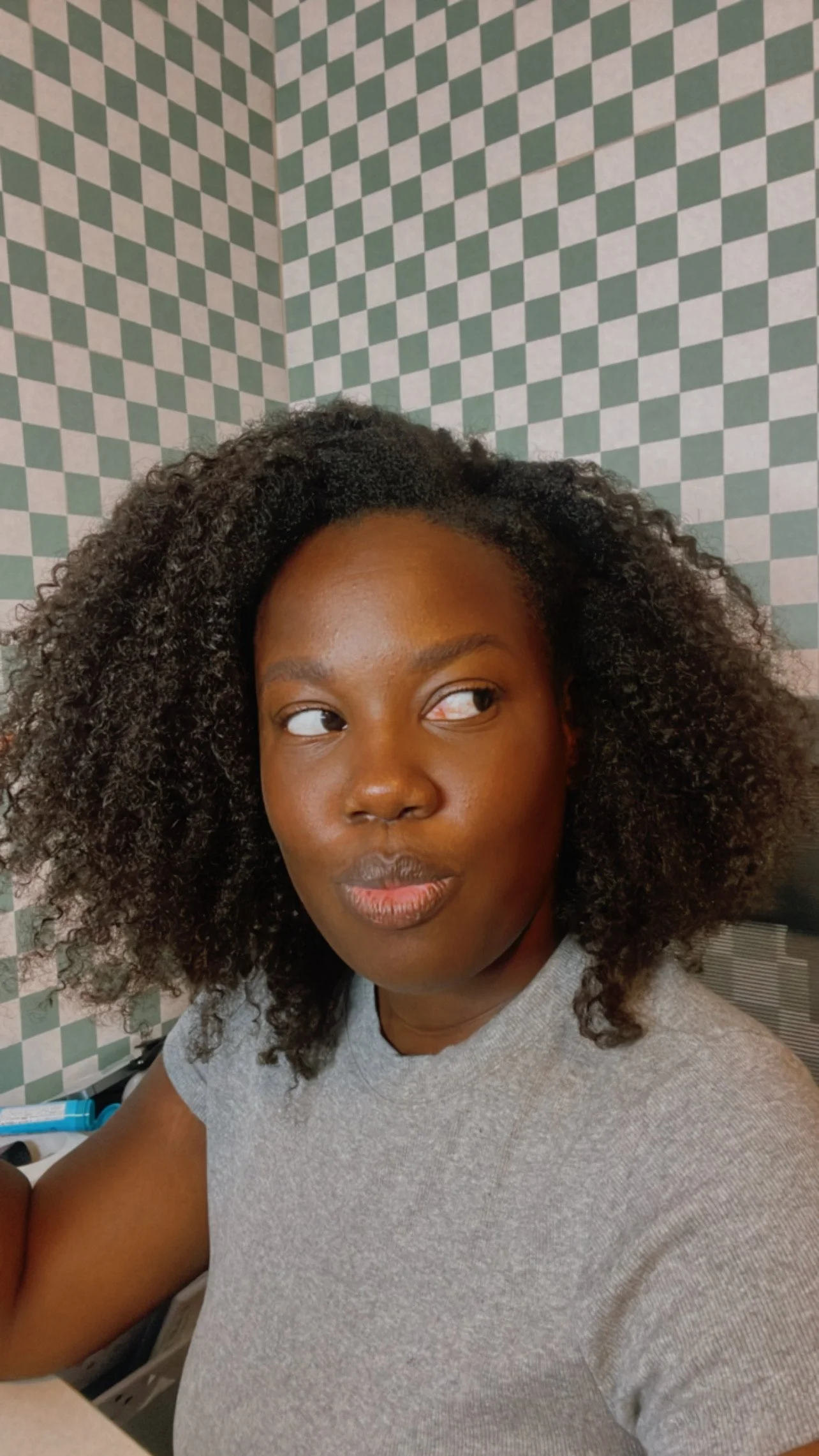 Deinfluencing You From Becoming a Freelance Copywriter