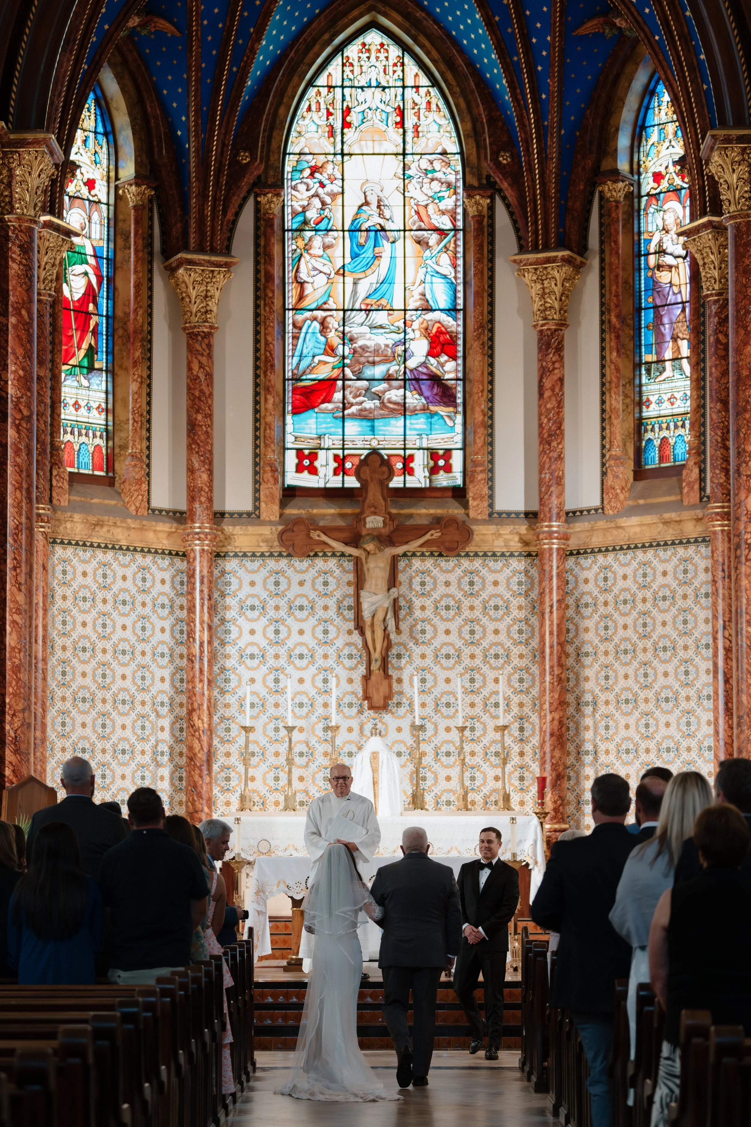 lake-travis-wedding-saint-mary-cathedral-austin4.jpg