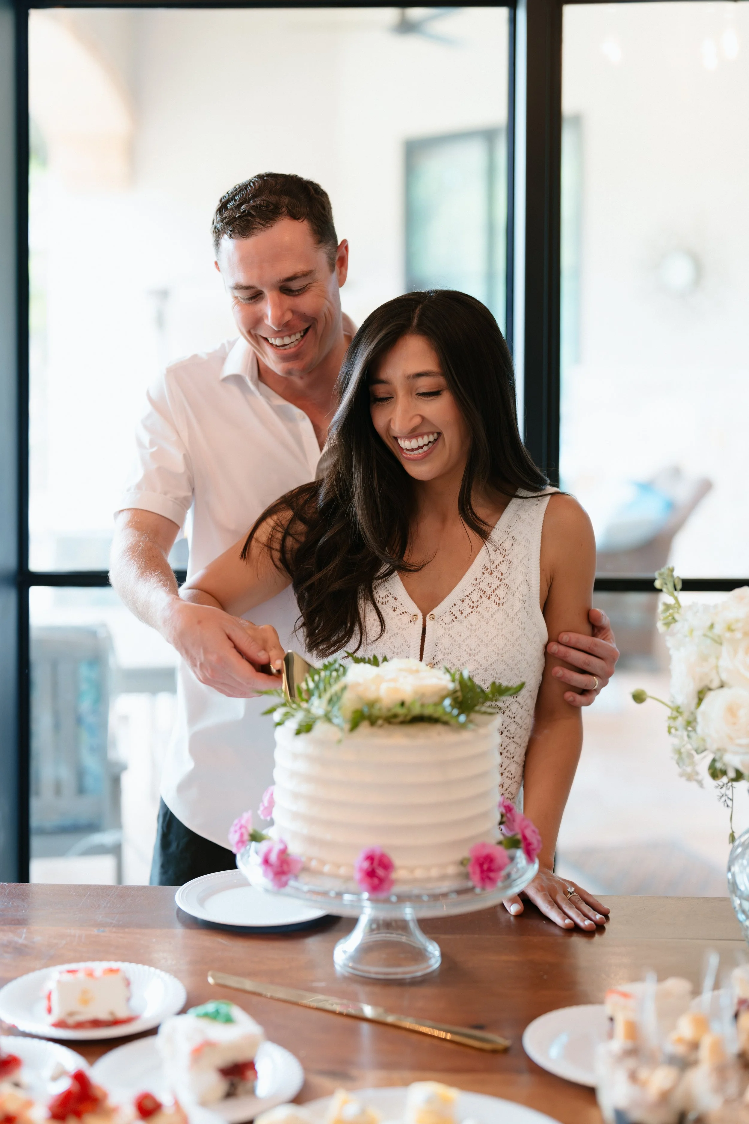 lake-travis-airbnb-wedding-reception-dock7.jpg