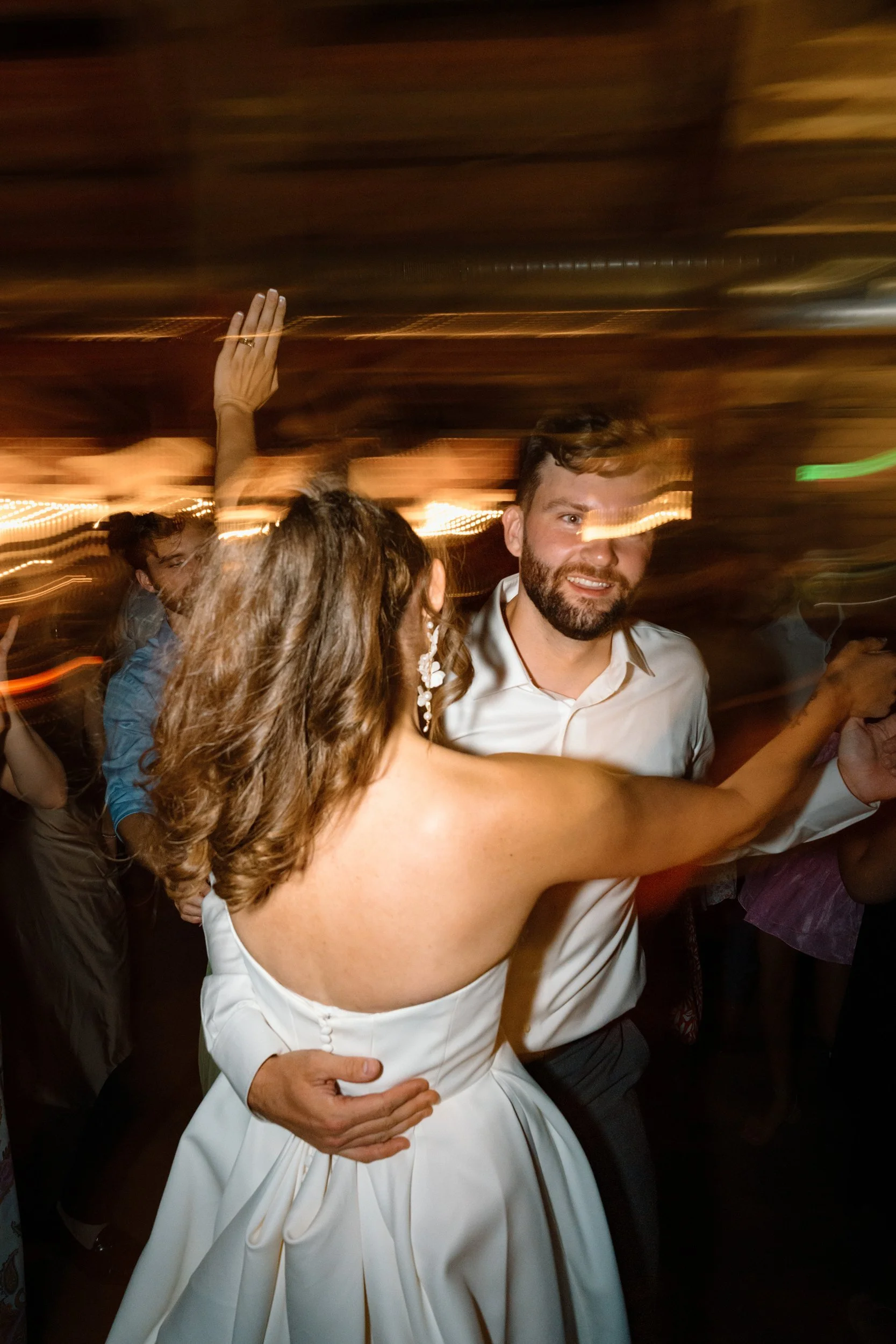 texas-hill-country-wedding-reception-dancing-bride-groom.jpg