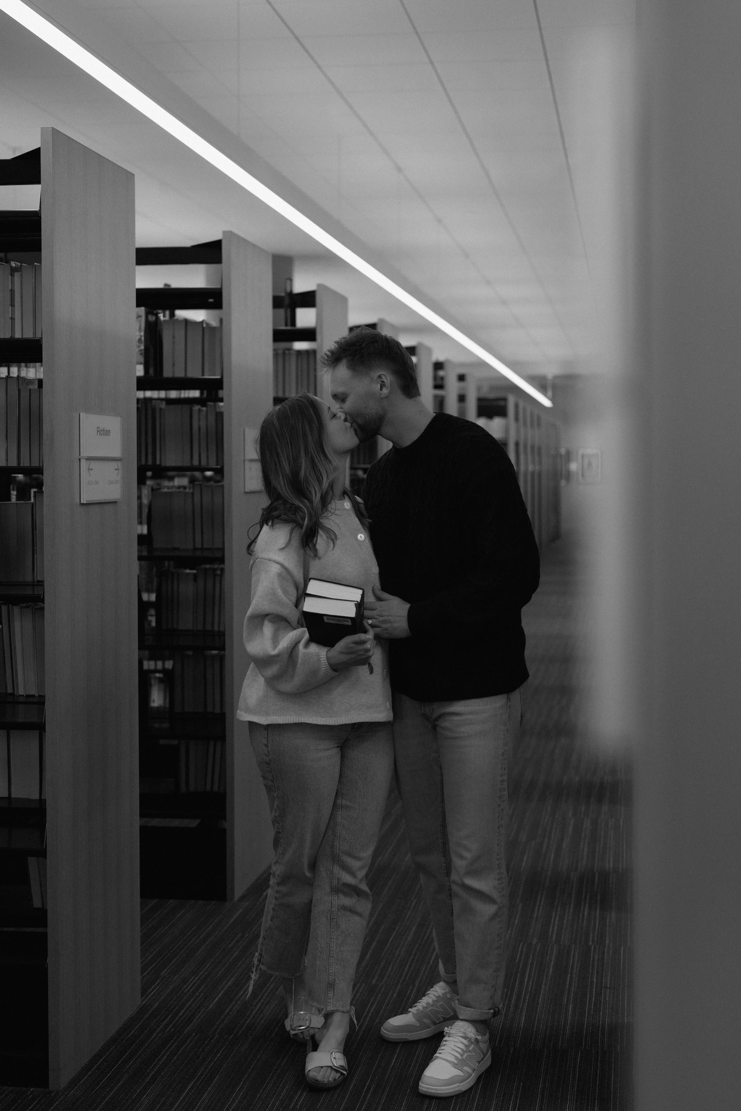 downtown-austin-engagement-session35.jpg