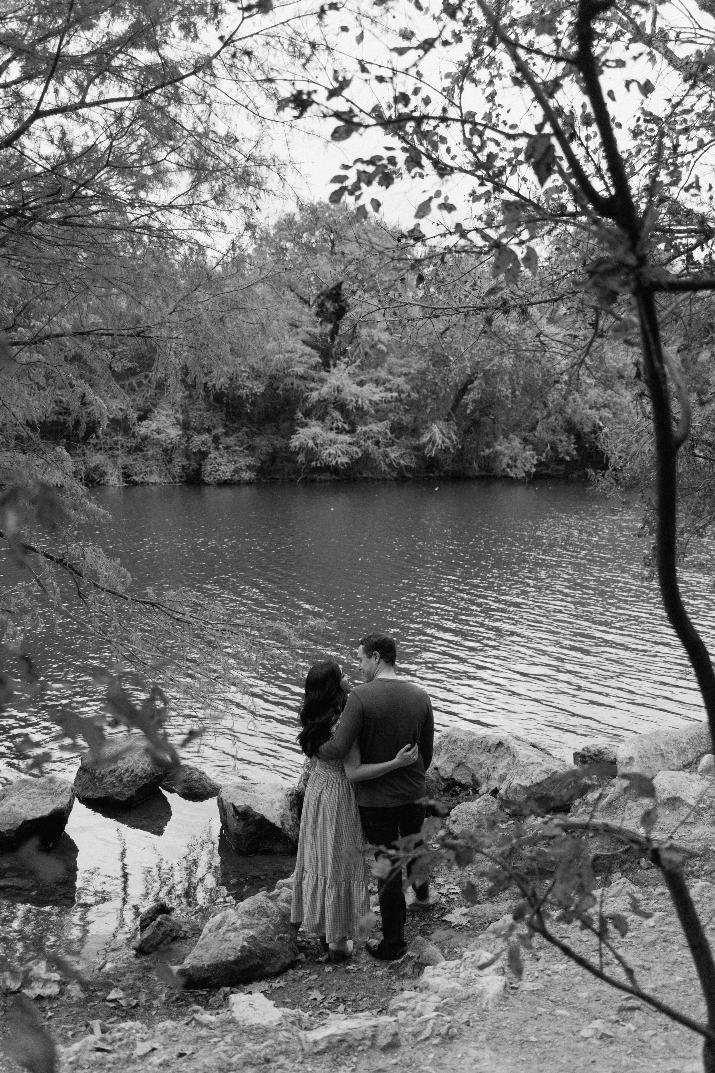 red-bud-isle-austin-engagement-photos69.jpg