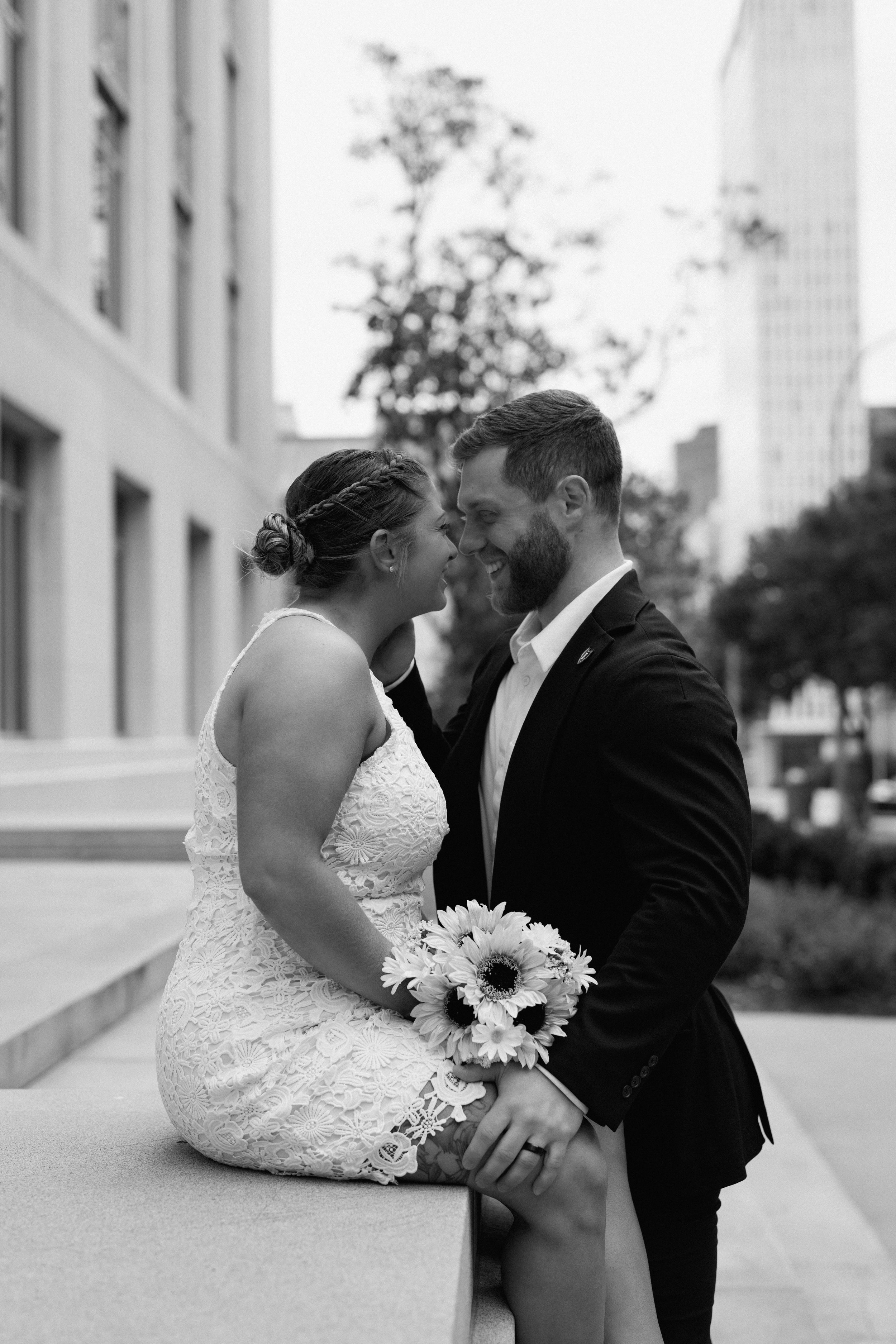 austin-elopement-courthouse-texas49.jpg
