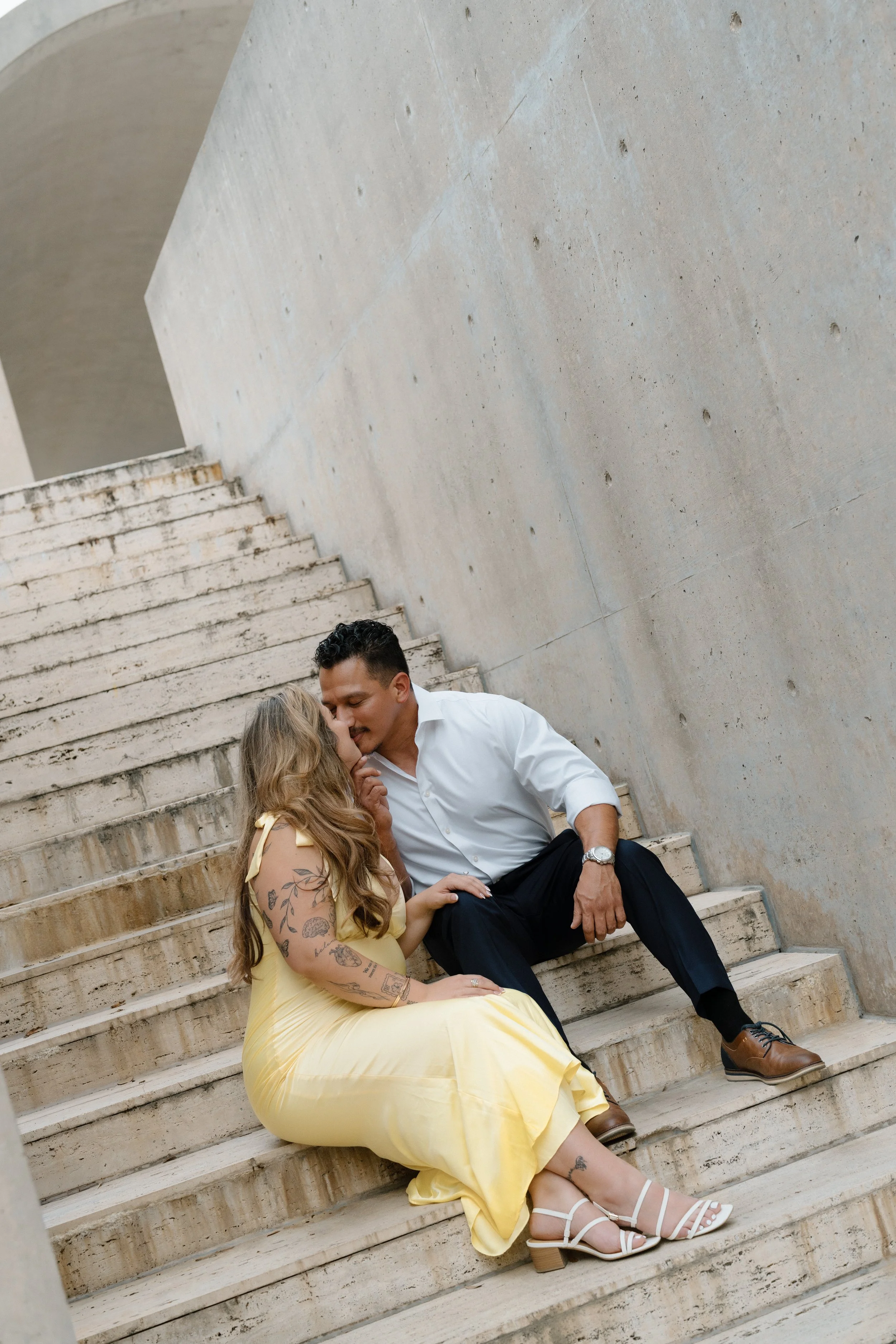 Kimbell-Art-Museum-Fort-Worth-Engagement-Session61.jpg
