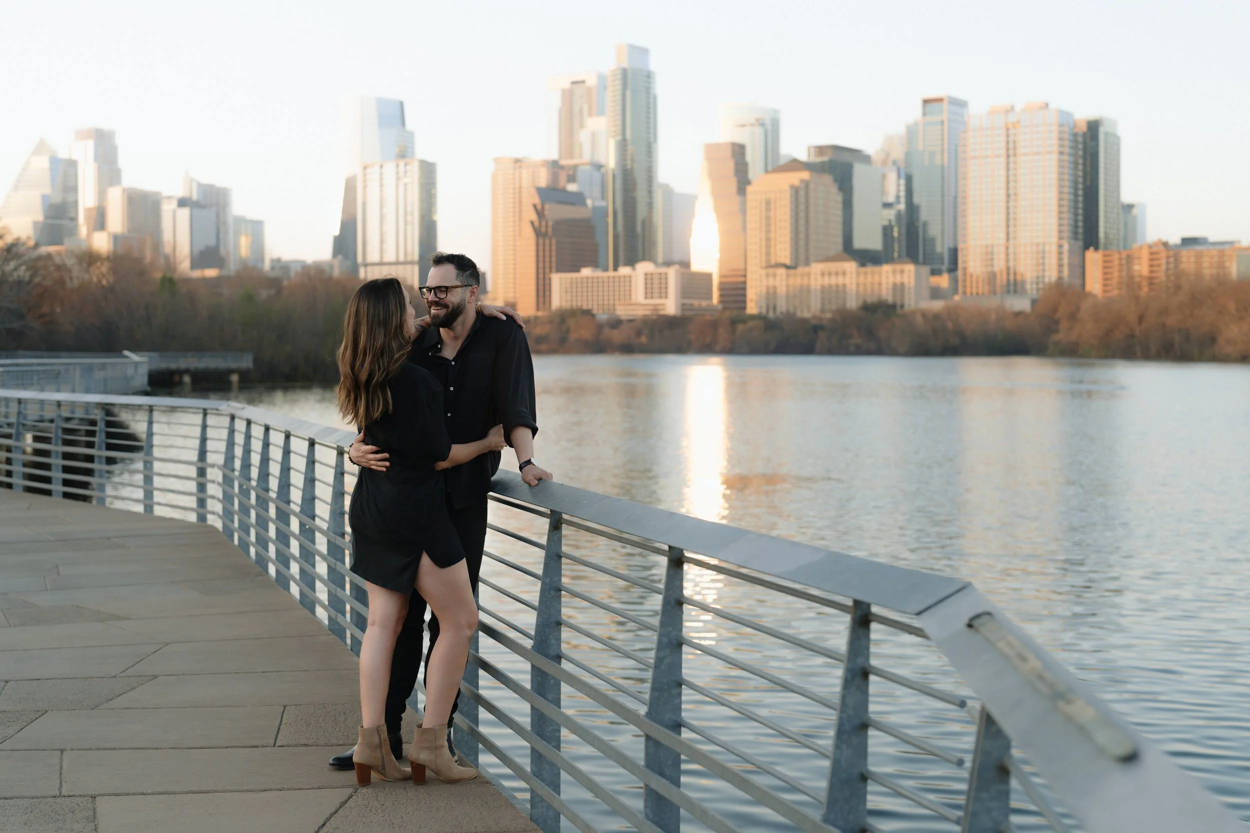 Golden hour engagement photos in Austin on Lady Bird Lake