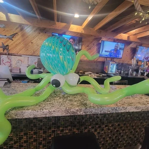 Giant balloon octopus