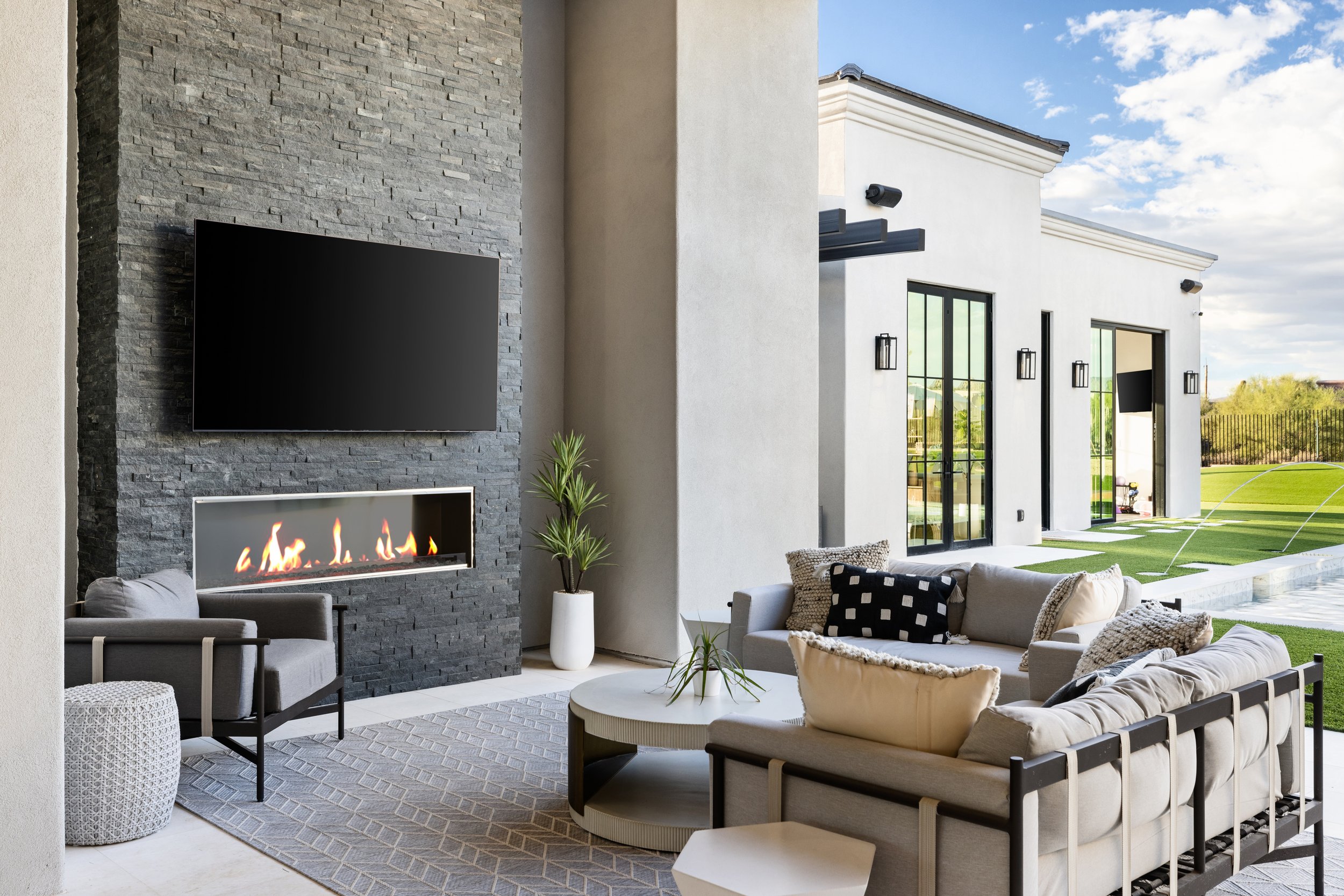 Outdoor Living.jpg