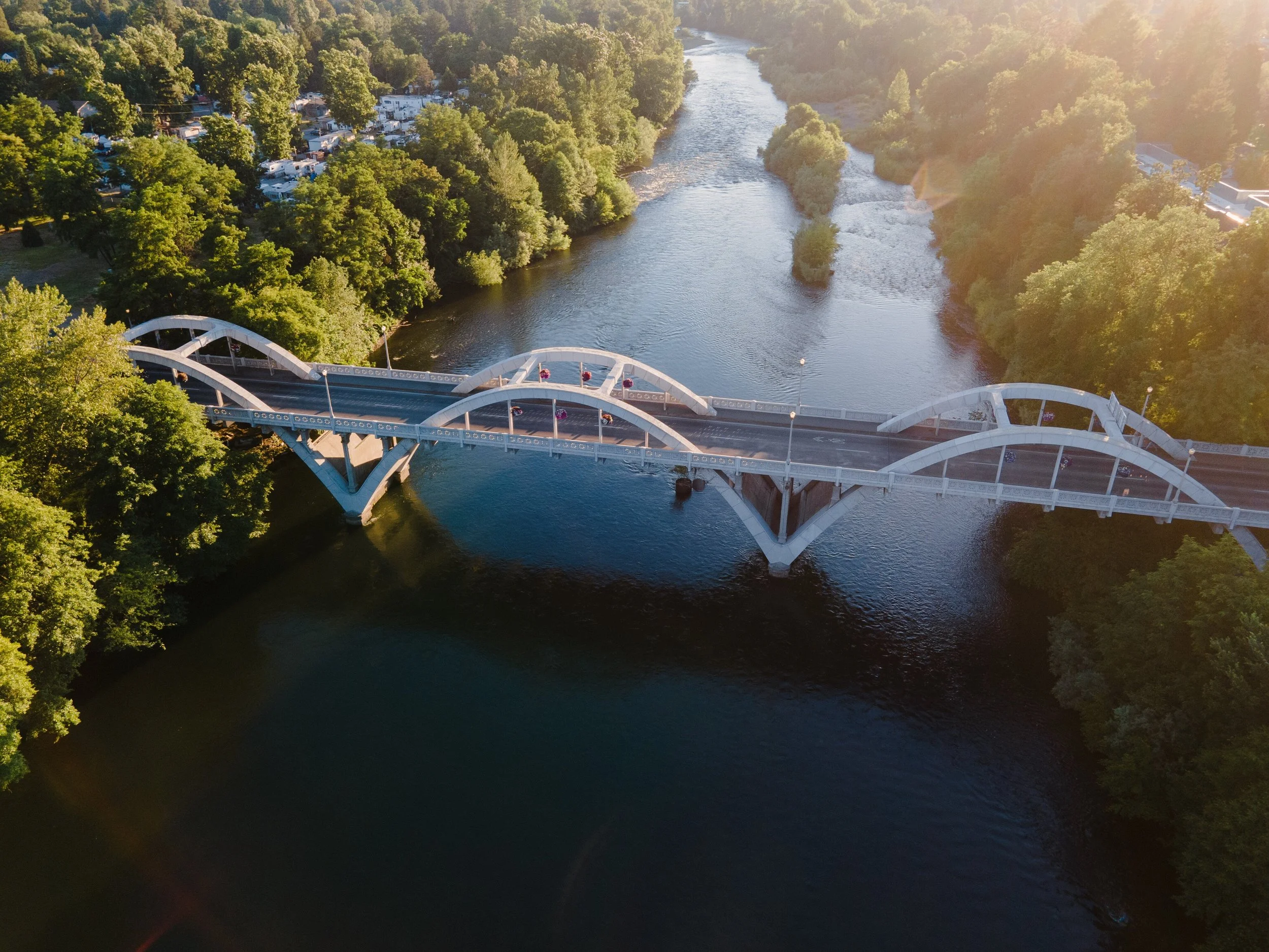 Overhead view of the Caveman Bridge spanning the Rogue River, one of the outdoor things to do in South Oregon.