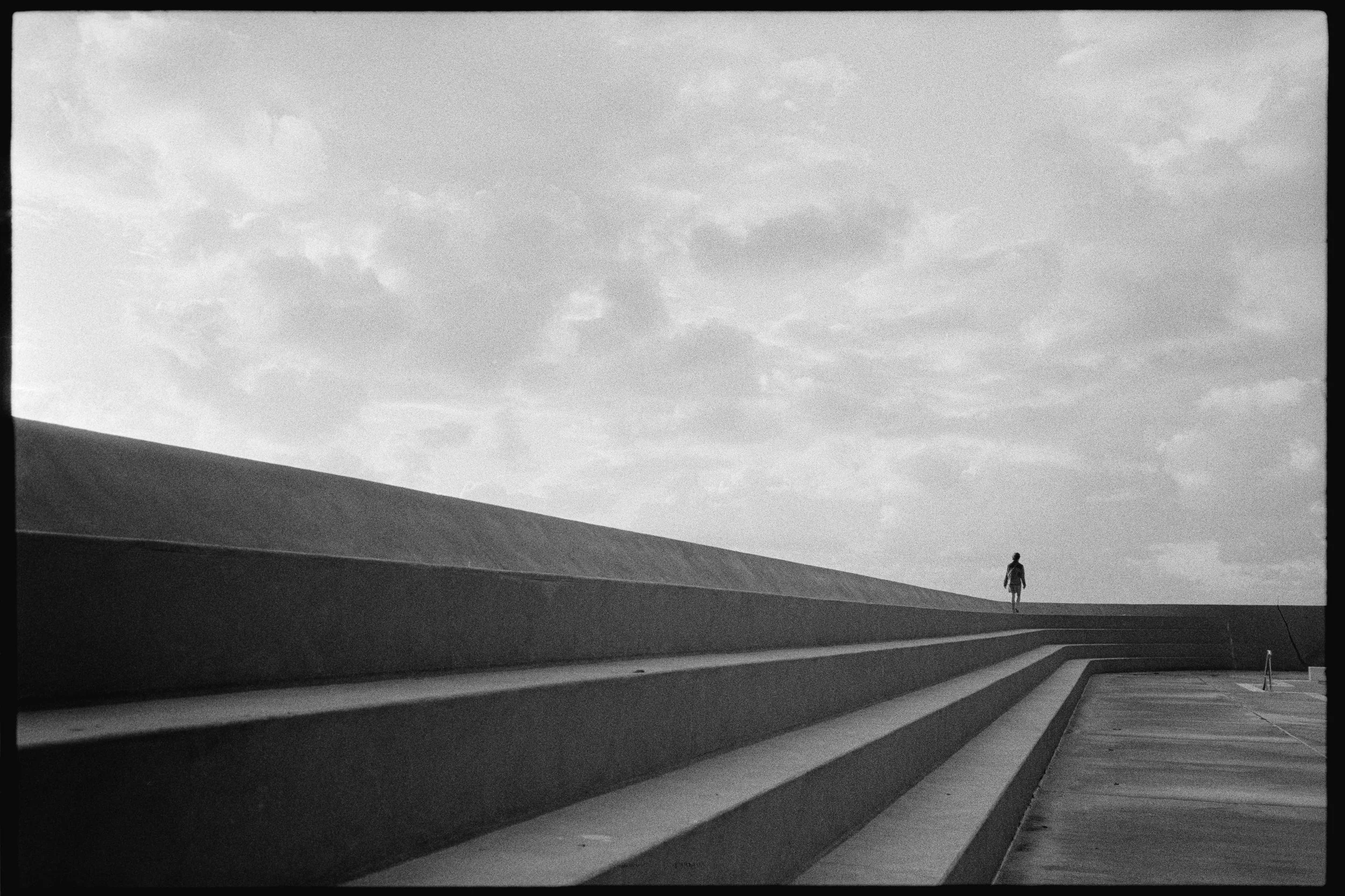 April ilford Hp5 +1 (Home dev+scan) (18 of 132).jpg