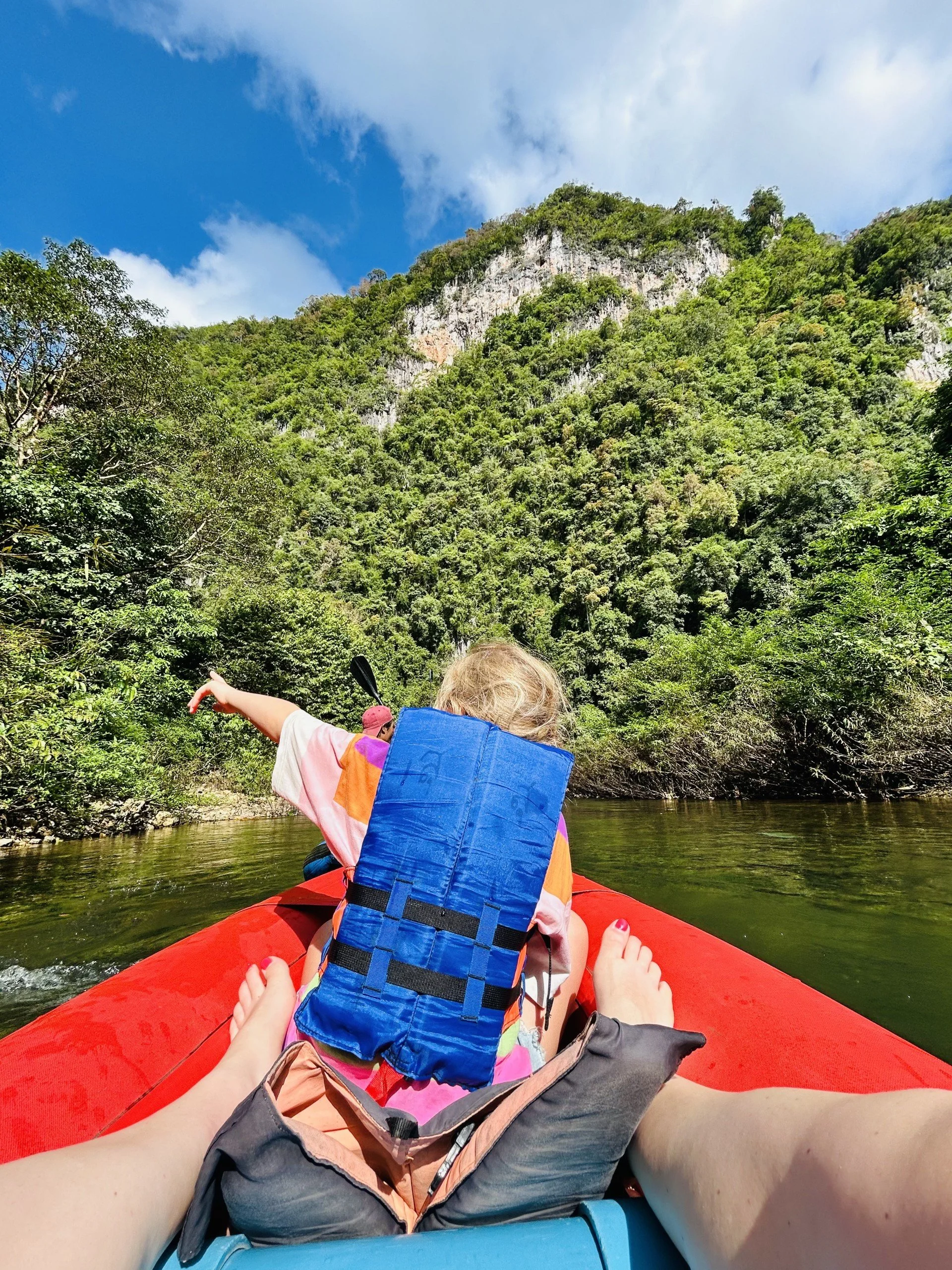 Lees hier de blog van Khao Sok