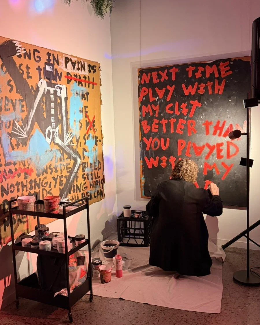Live art meets late-night energy ⚡️

Artist Tarik Dallinger-Dimizio brought the canvas to life during our recent 5 DJs over 5 Hours event at Gallery 8, creating raw, expressive works live among the music, lights and atmosphere. 
More live art and imm