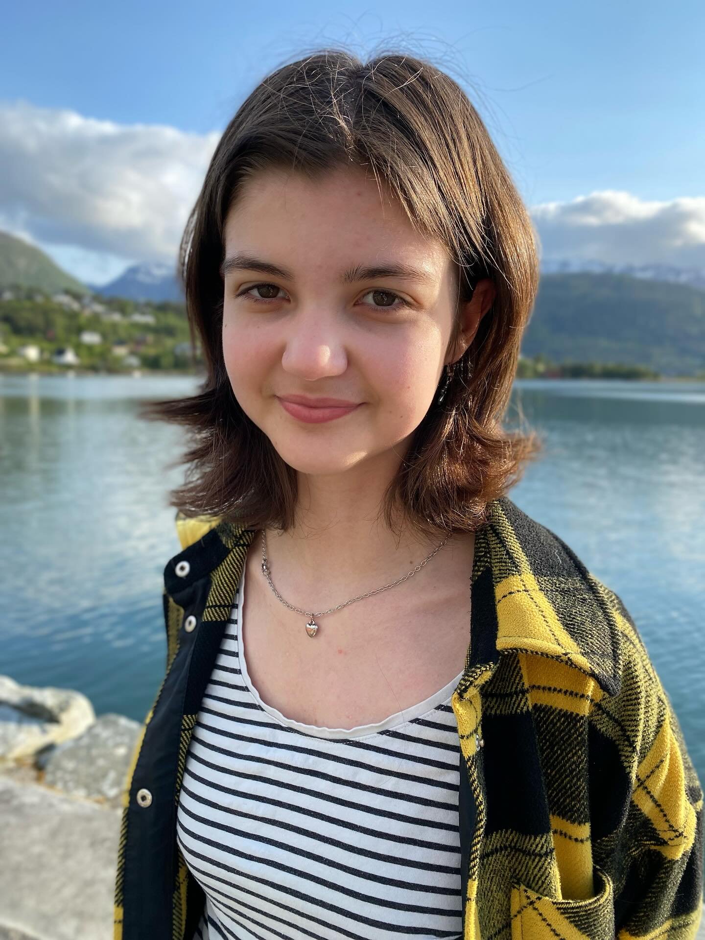 ✨H&aring;p Lofnes ✨ 

&Aring;rets ensemble best&aring;r av 6 flotte dansere fra ulike steder i Vestland. H&aring;p er 17 &aring;r og kommer fra Bergen. 

Forestillingen vi skal lage heter Offbeat og vil vises i Bergen, Sandane, Voss og Stord innl&osl