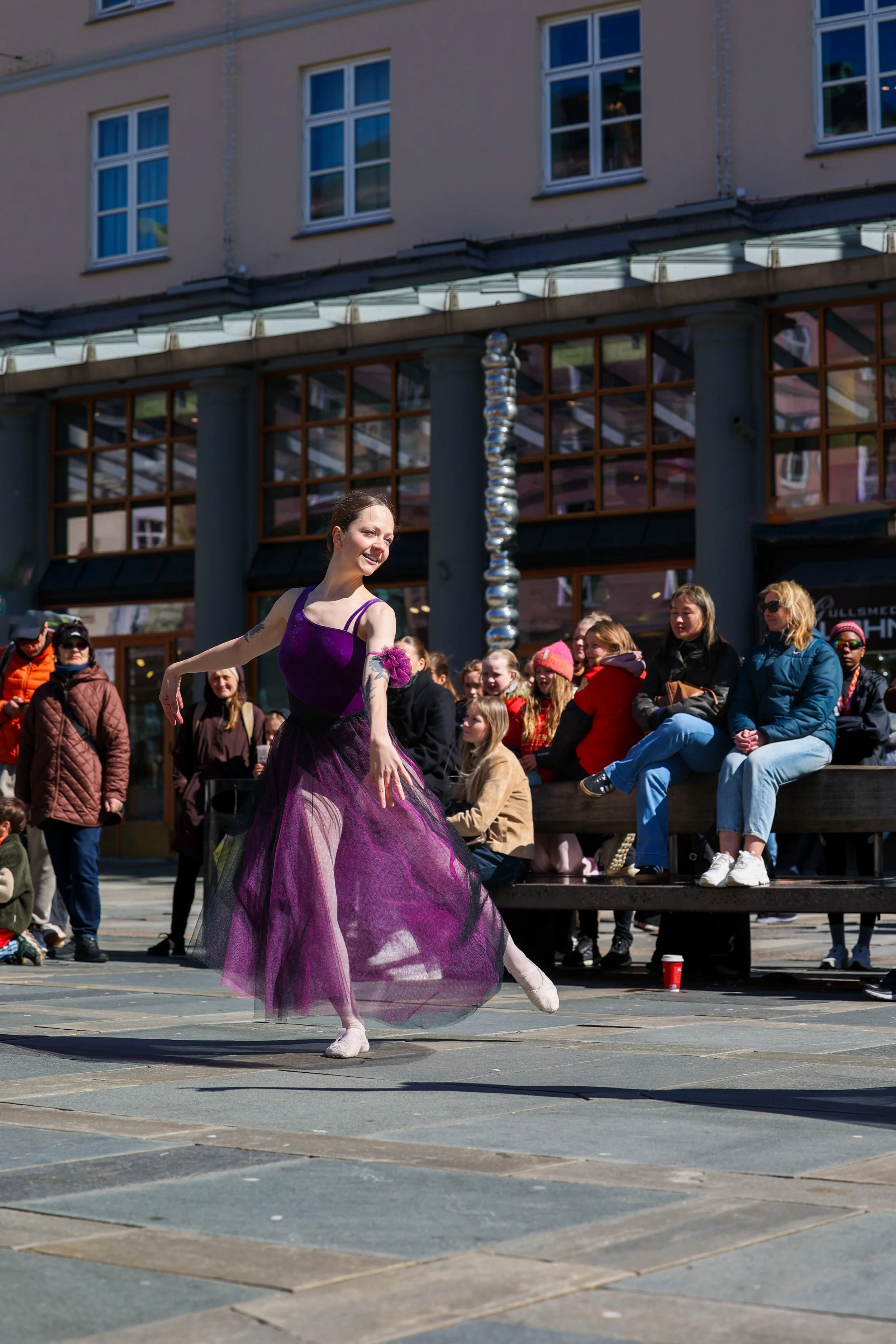 Fotograf Trond Spurkeland, Bergen Dansesenter (ballett ung/voksen med Marcello Raciti)