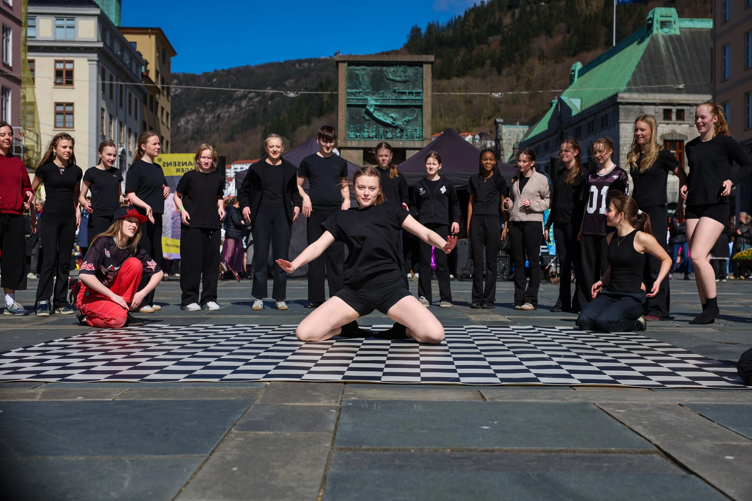 Fotograf Trond Spurkeland, Spinae