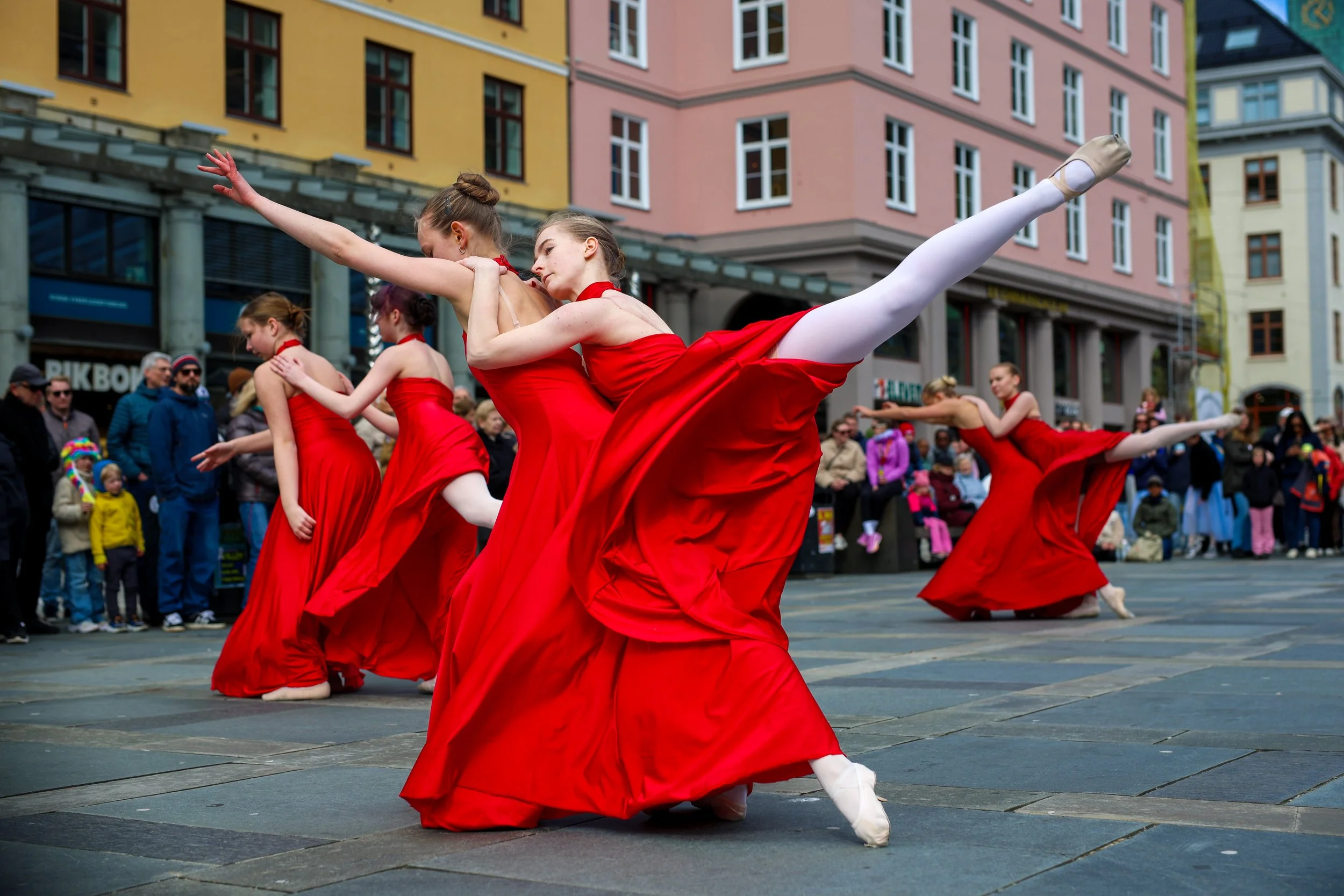 Fotograf Trond Spurkeland, Bergen Kulturskole (Ballettgrupper med Marcello Raciti)