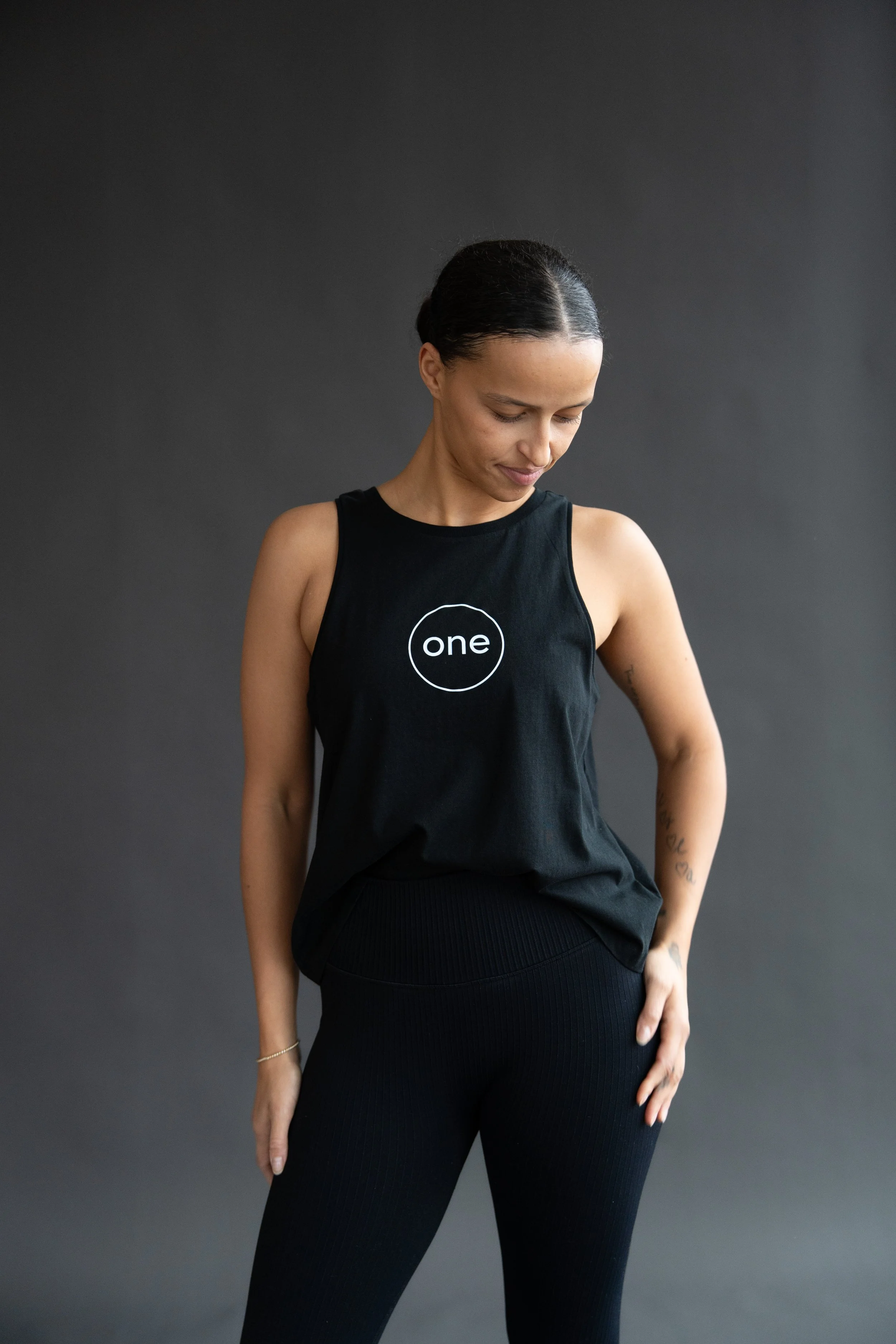 Top "(o)ne" unisex