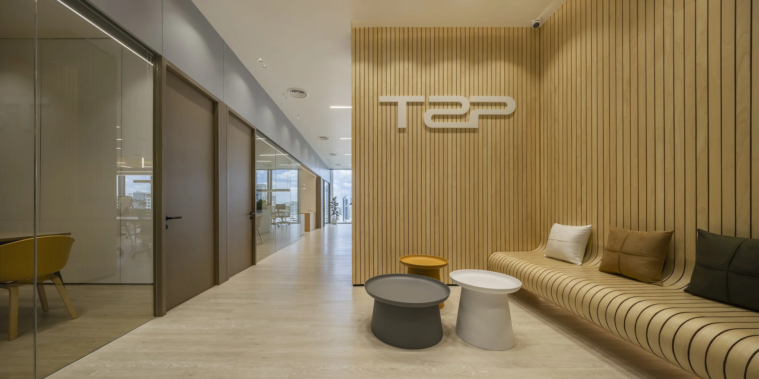T2P 1
